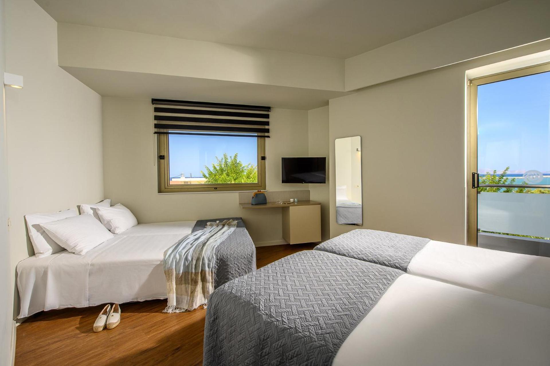 Family Room with Sea View