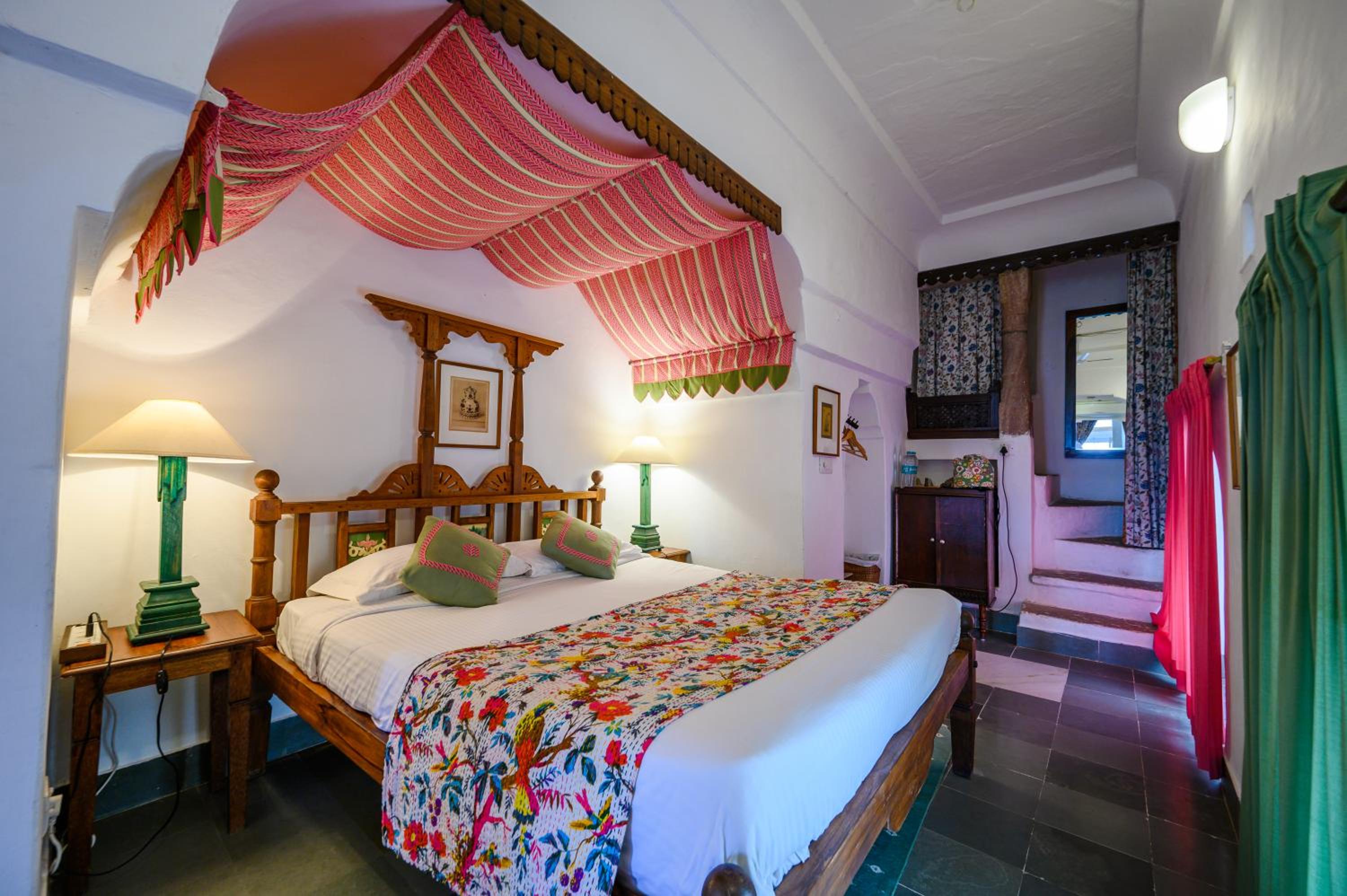 Heritage Romance Room - Enjoy a 10% discount on spa, laundry, and vintage car services, alongside complimentary evening tea, guided fort tours, and morning yoga (7:00 AM – 8:00 AM) photo 1