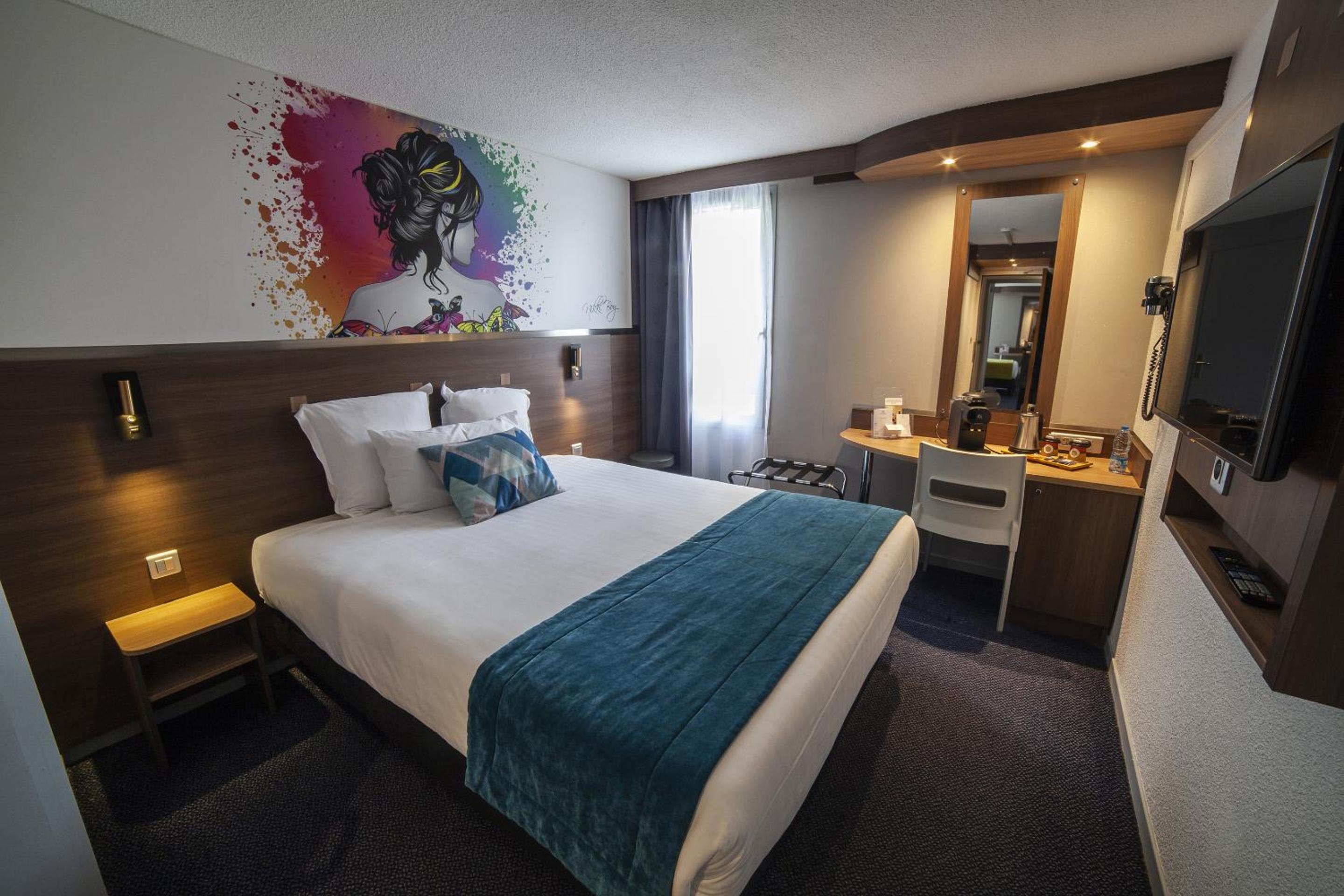 Superior King Room - Photo 9