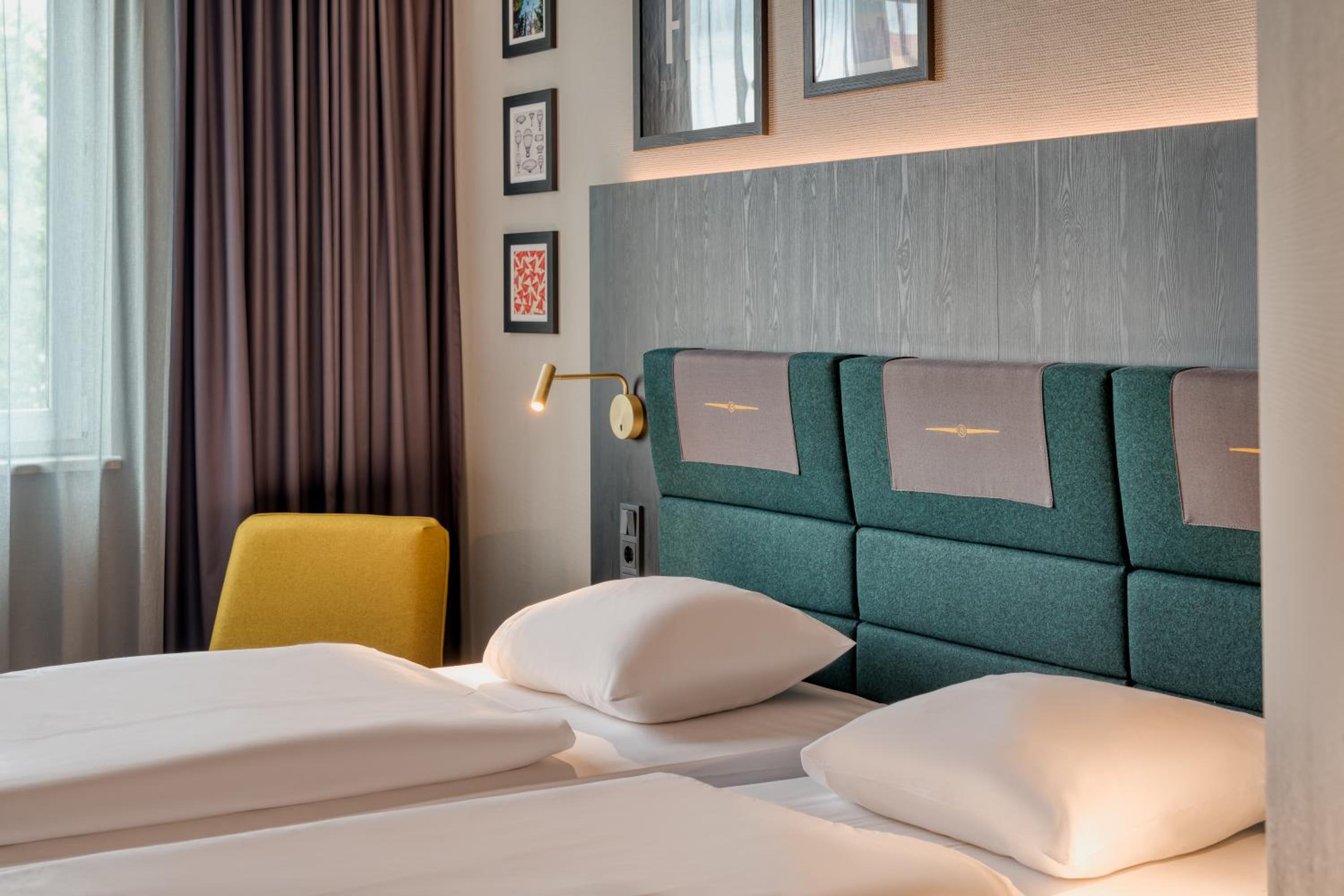 Superior Twin Room - Photo 8