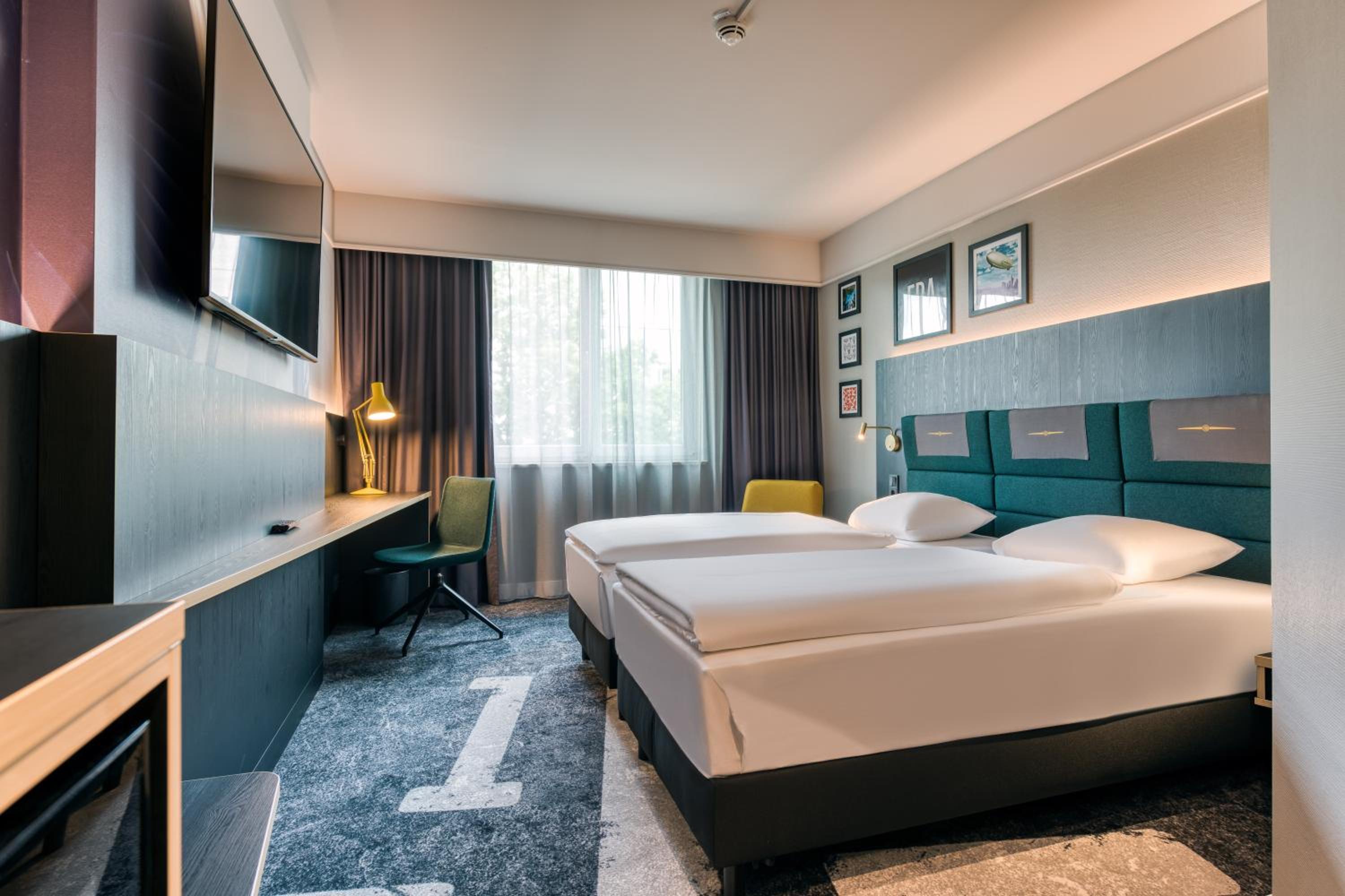 Superior Twin Room - Photo 6