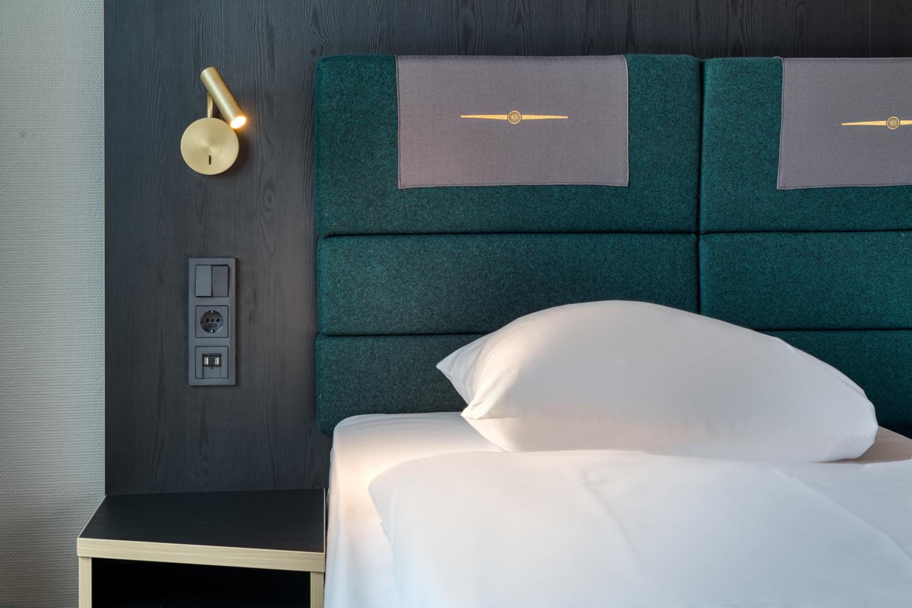 Superior Twin Room - Photo 9