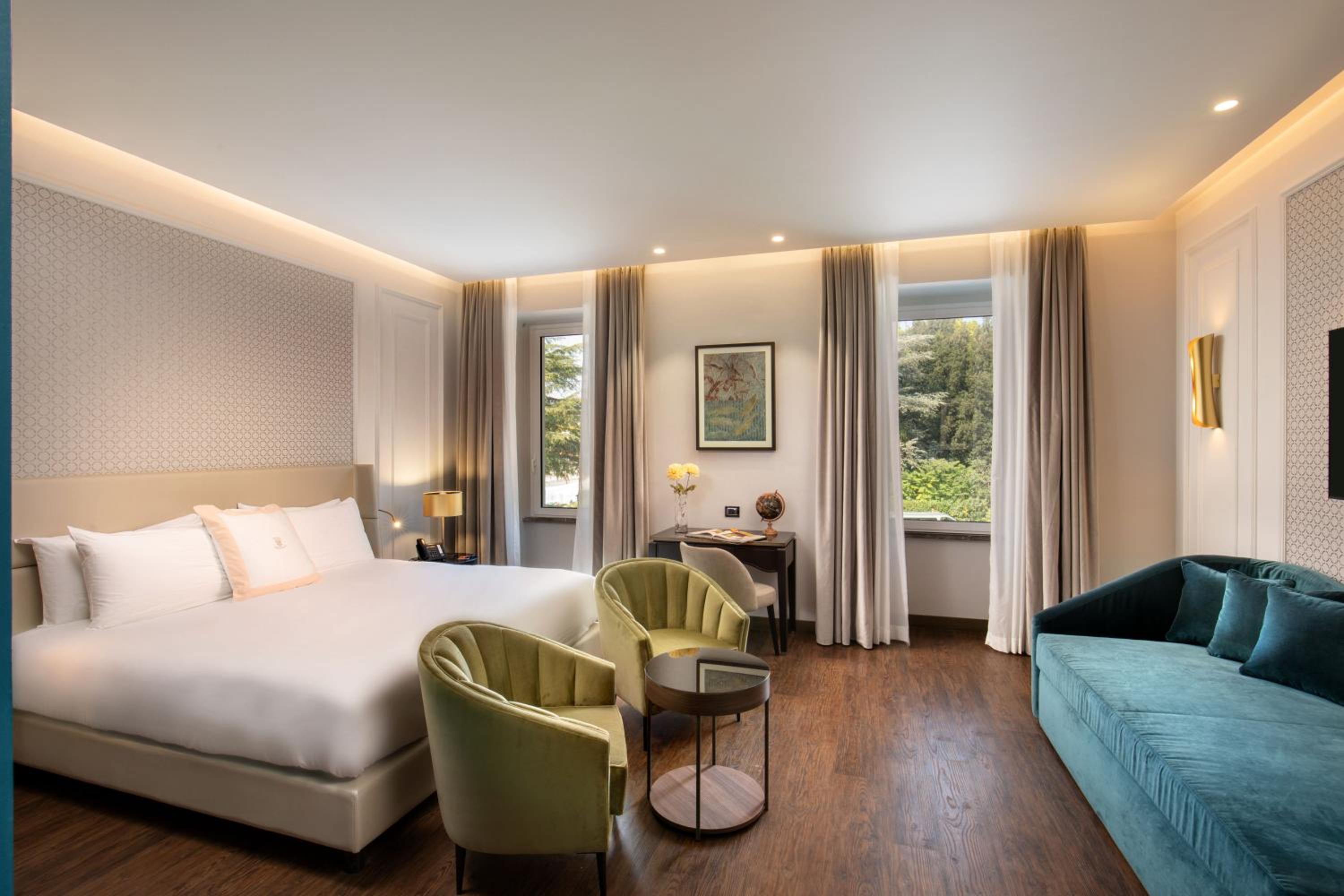  Luxury Junior Suite - Photo 4