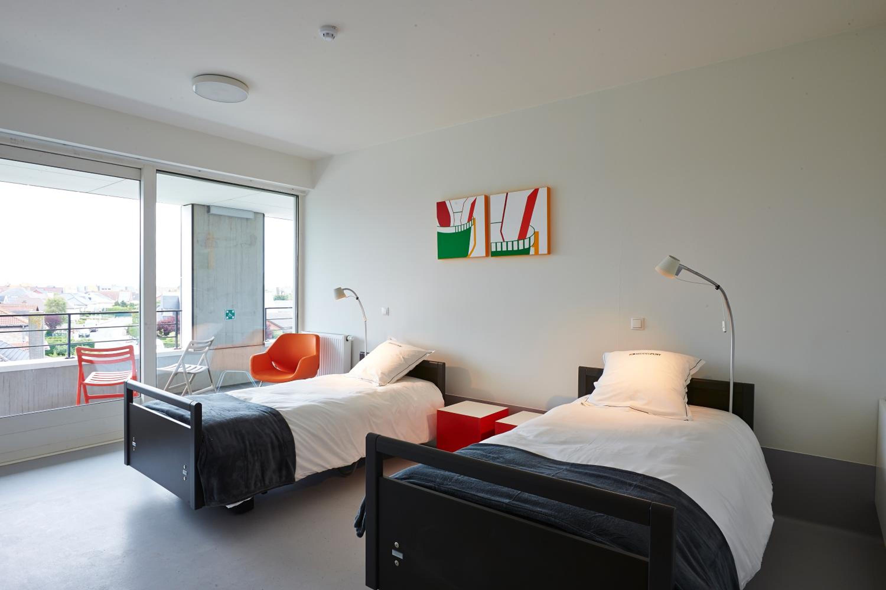 Twin Room - Photo 4
