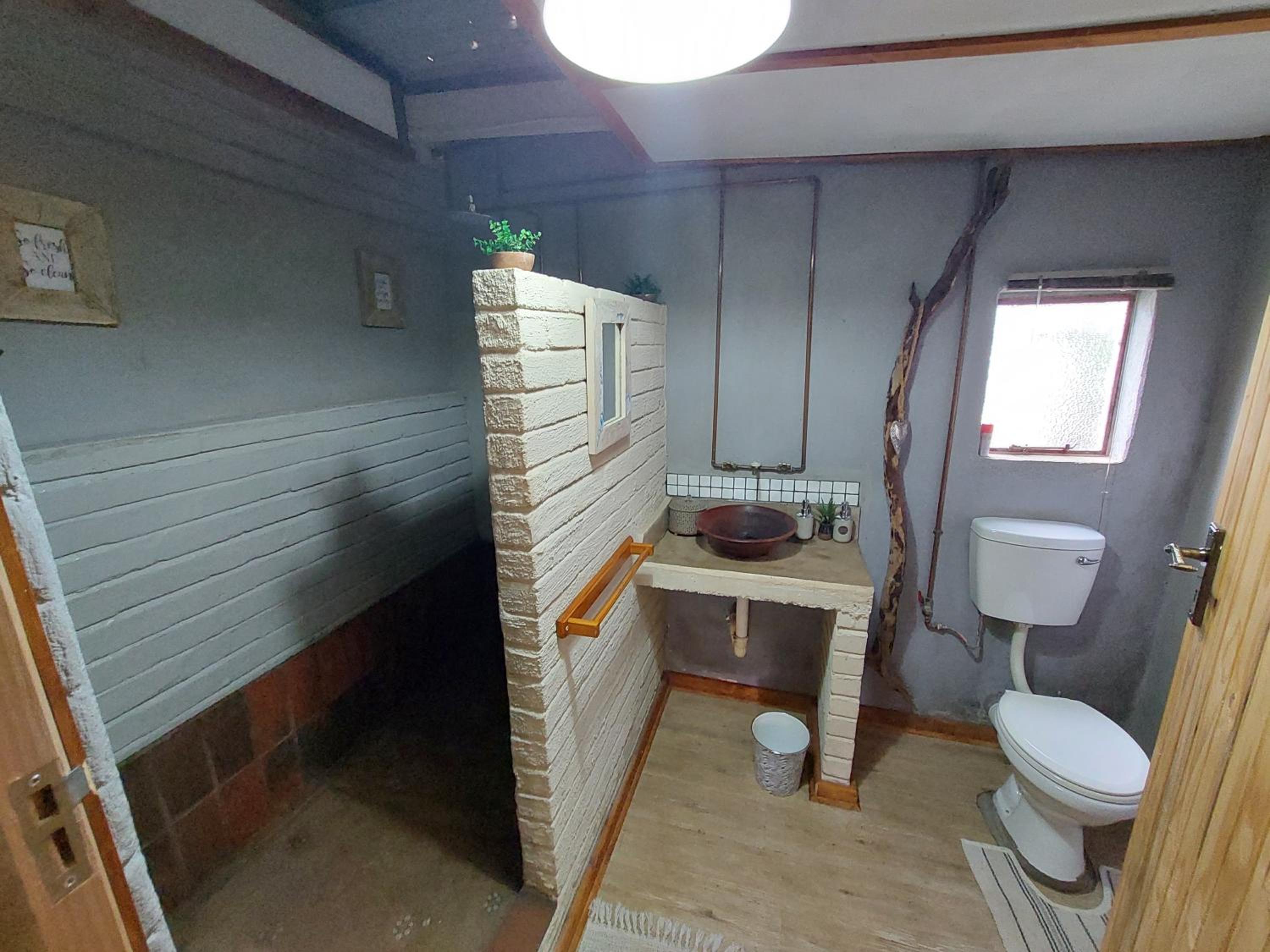Large Double Room - Photo 7