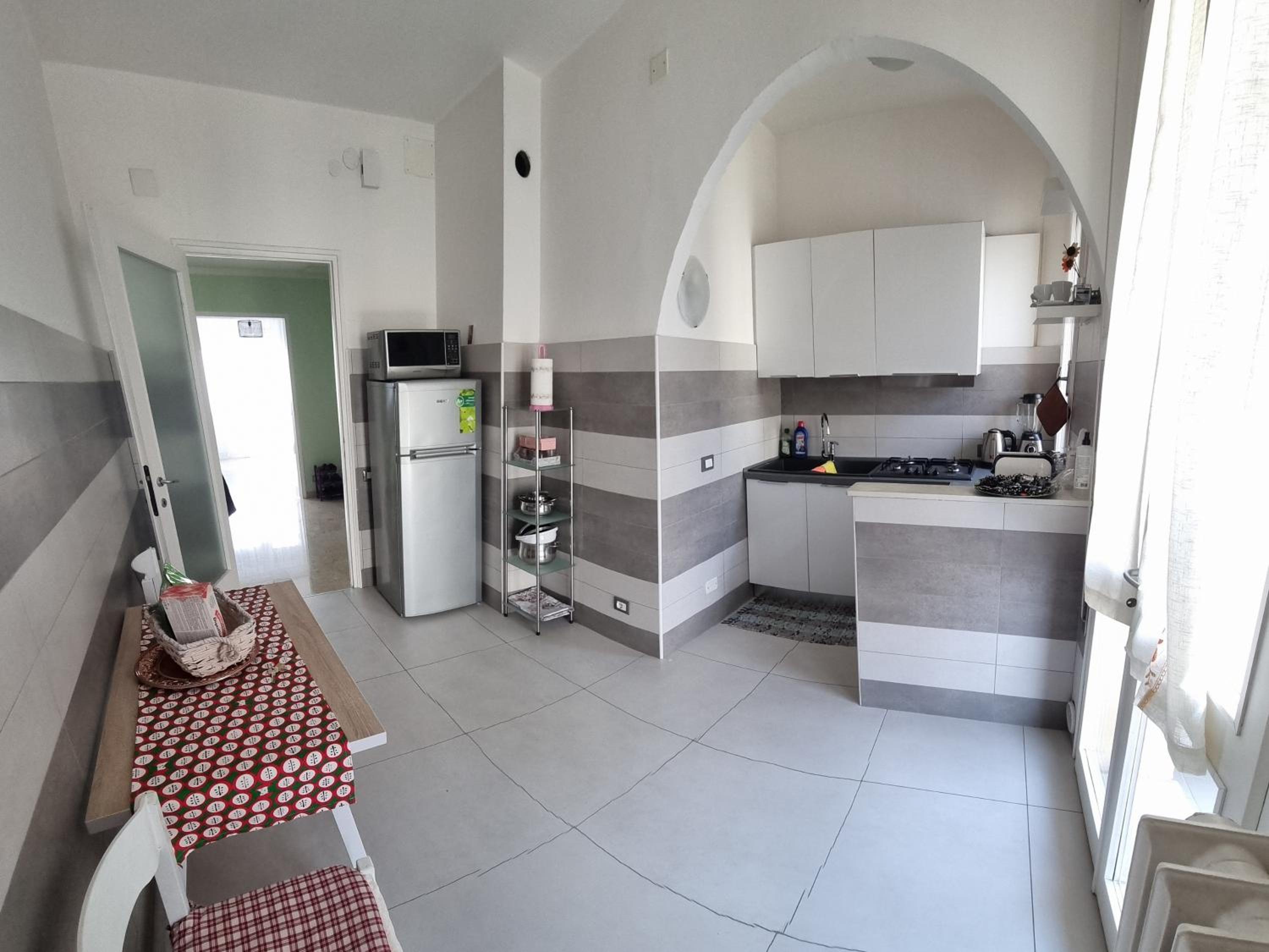 Three-Bedroom Apartment - Photo 22