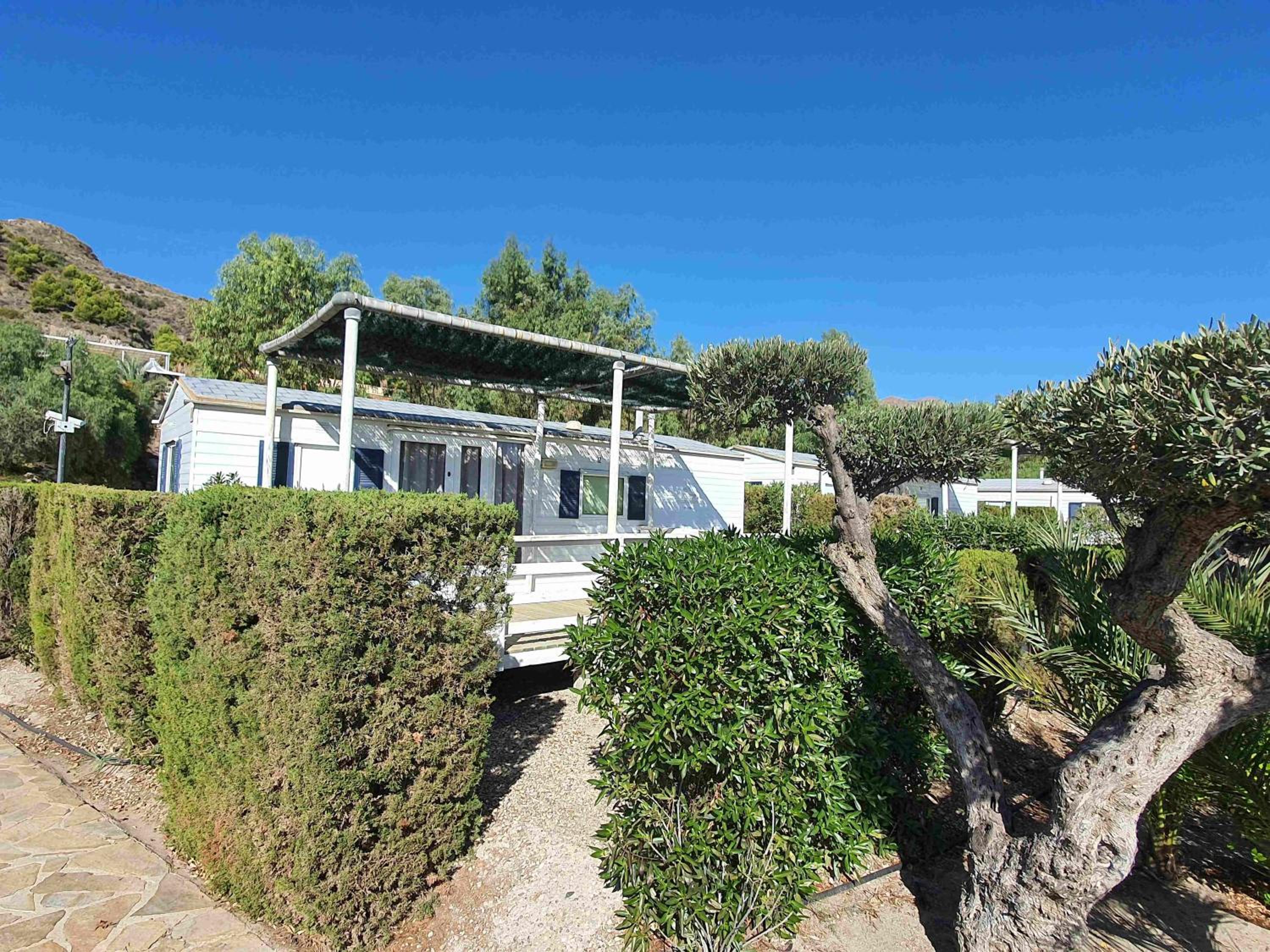 Mobile Home photo 3