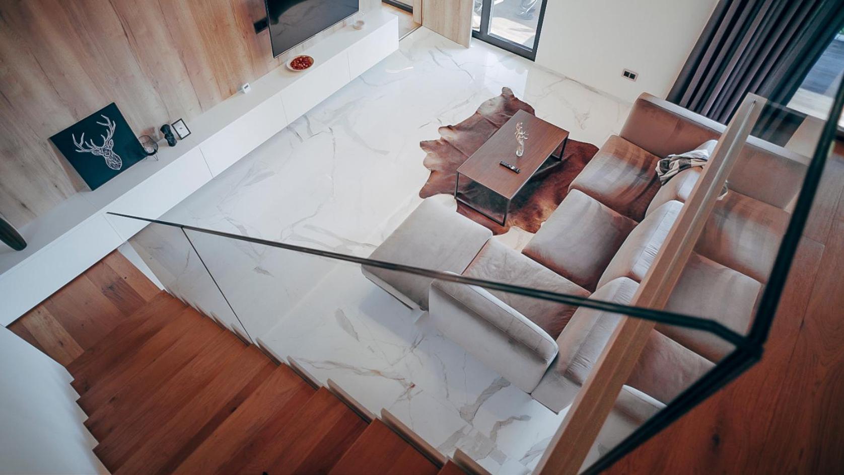 Penthouse Apartment - Photo 1