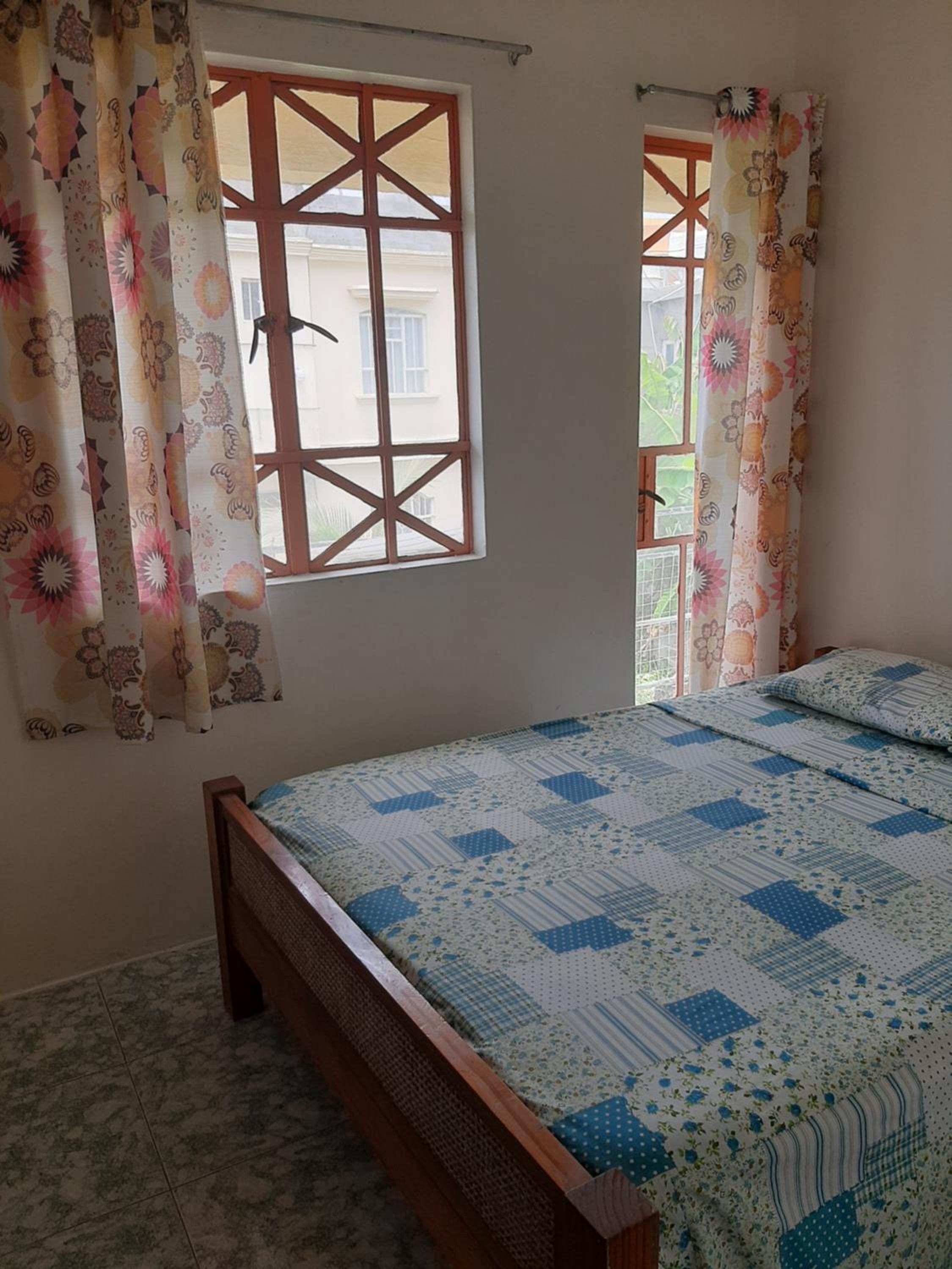 Budget Double Room - Photo 3