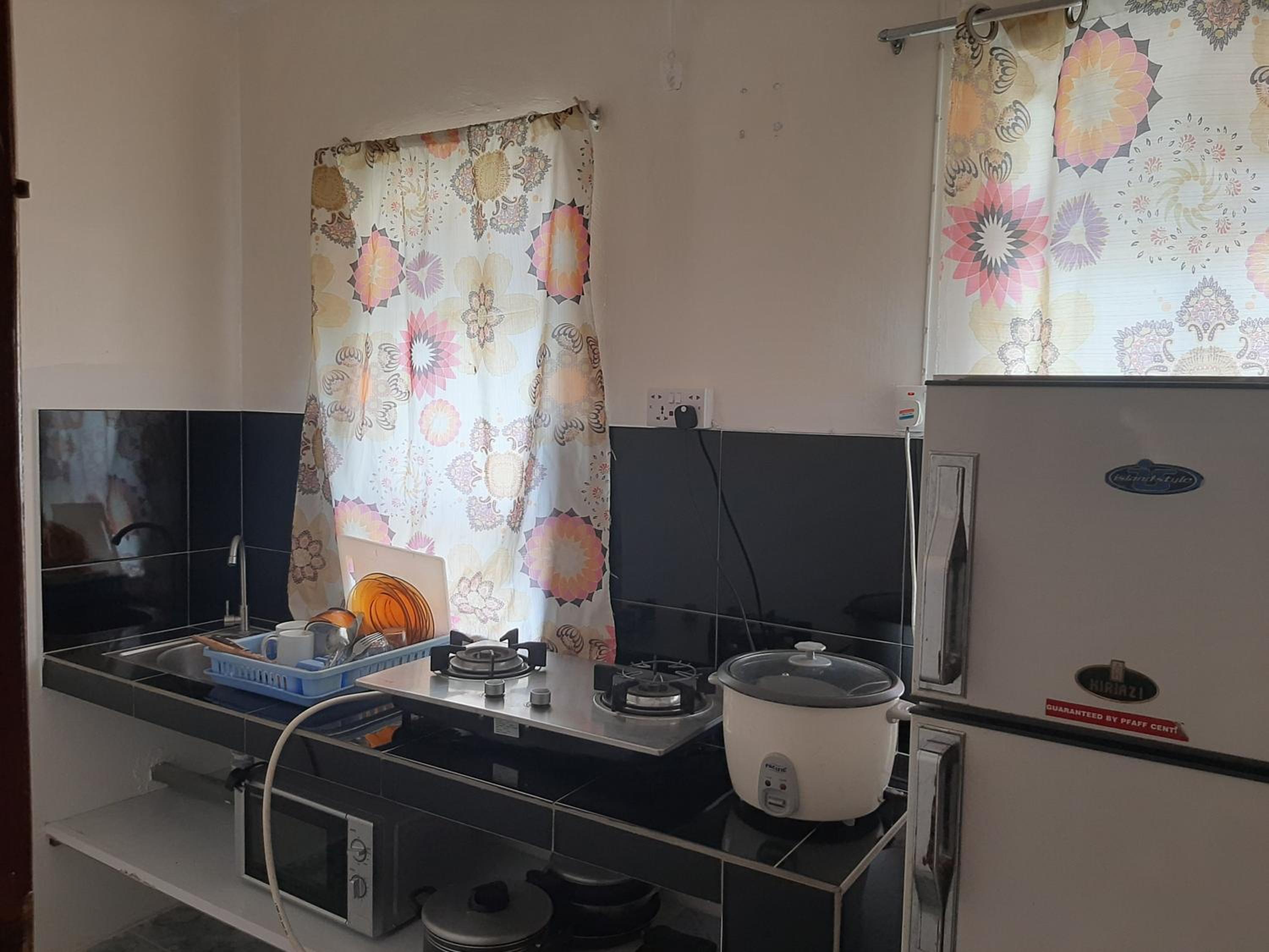 Budget Double Room - Photo 4