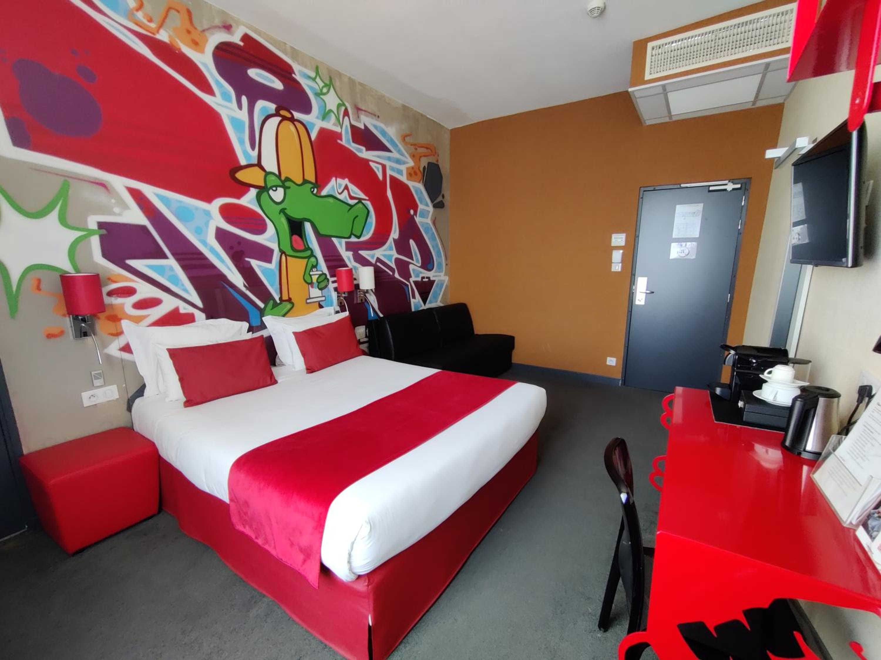Quadruple Room - Photo 3