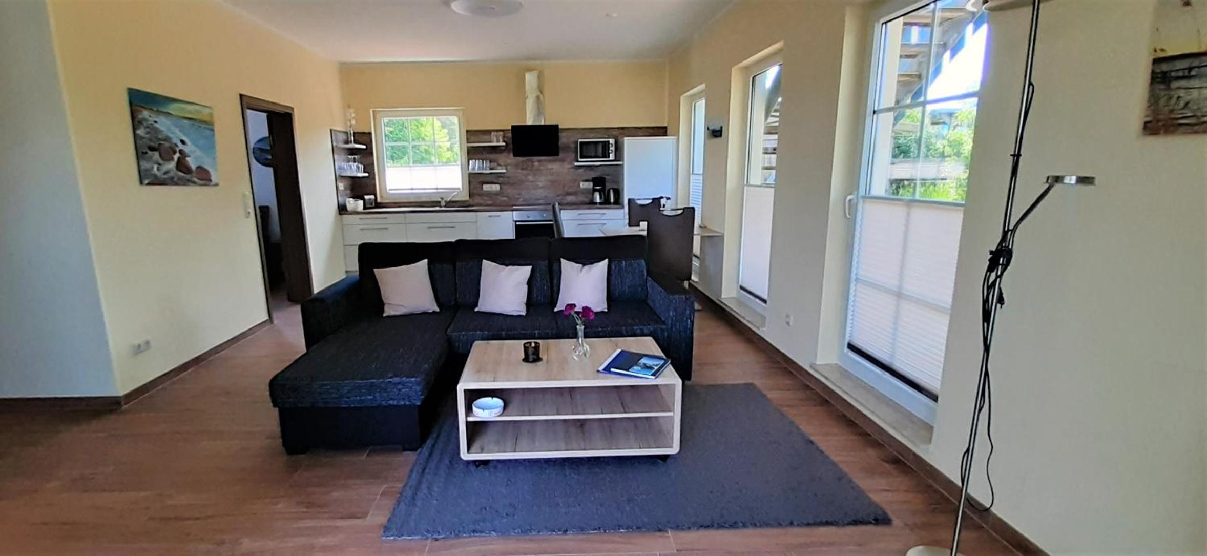 Apartment with Lake View photo 1