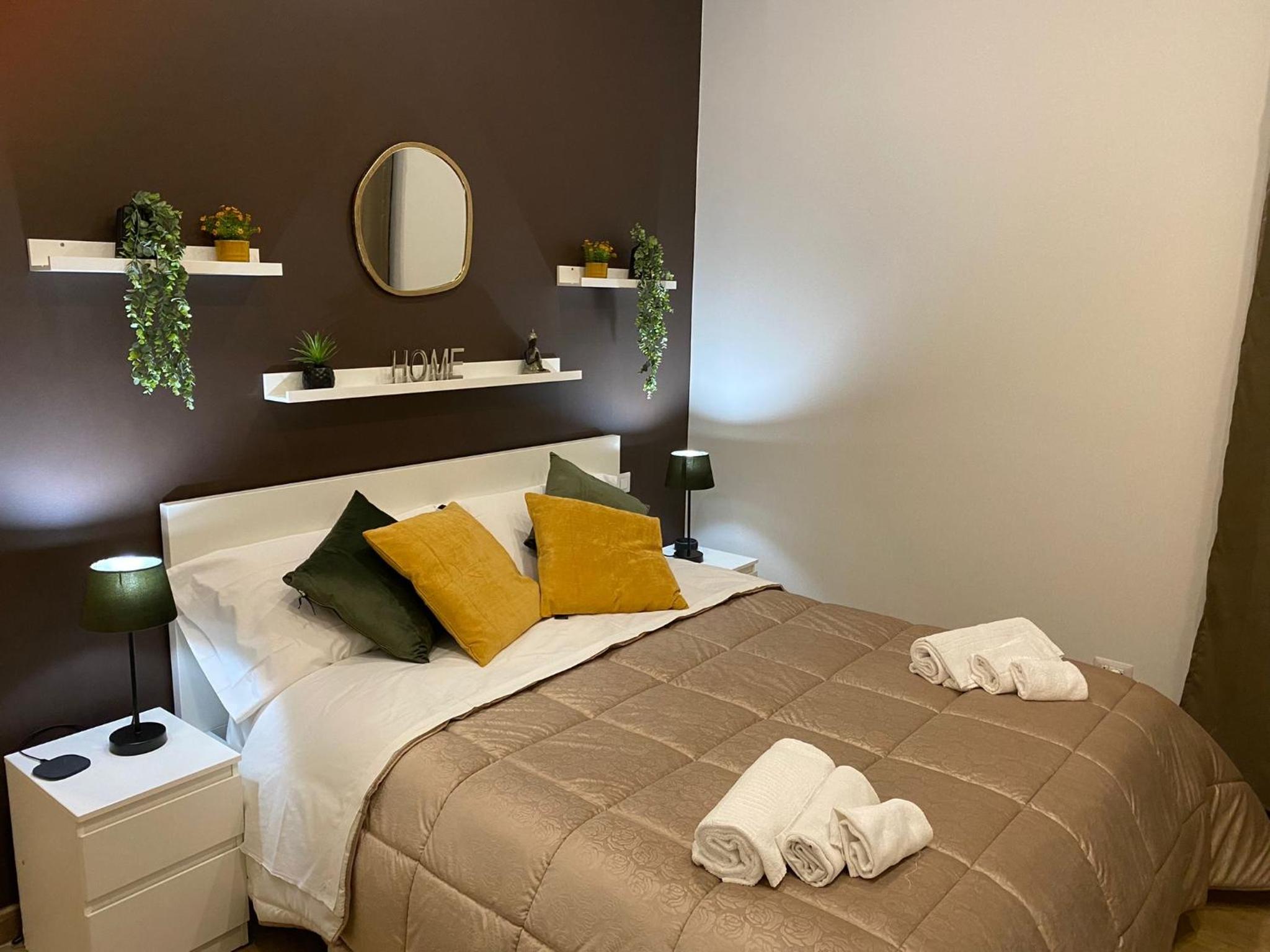 Large Double Room photo 1