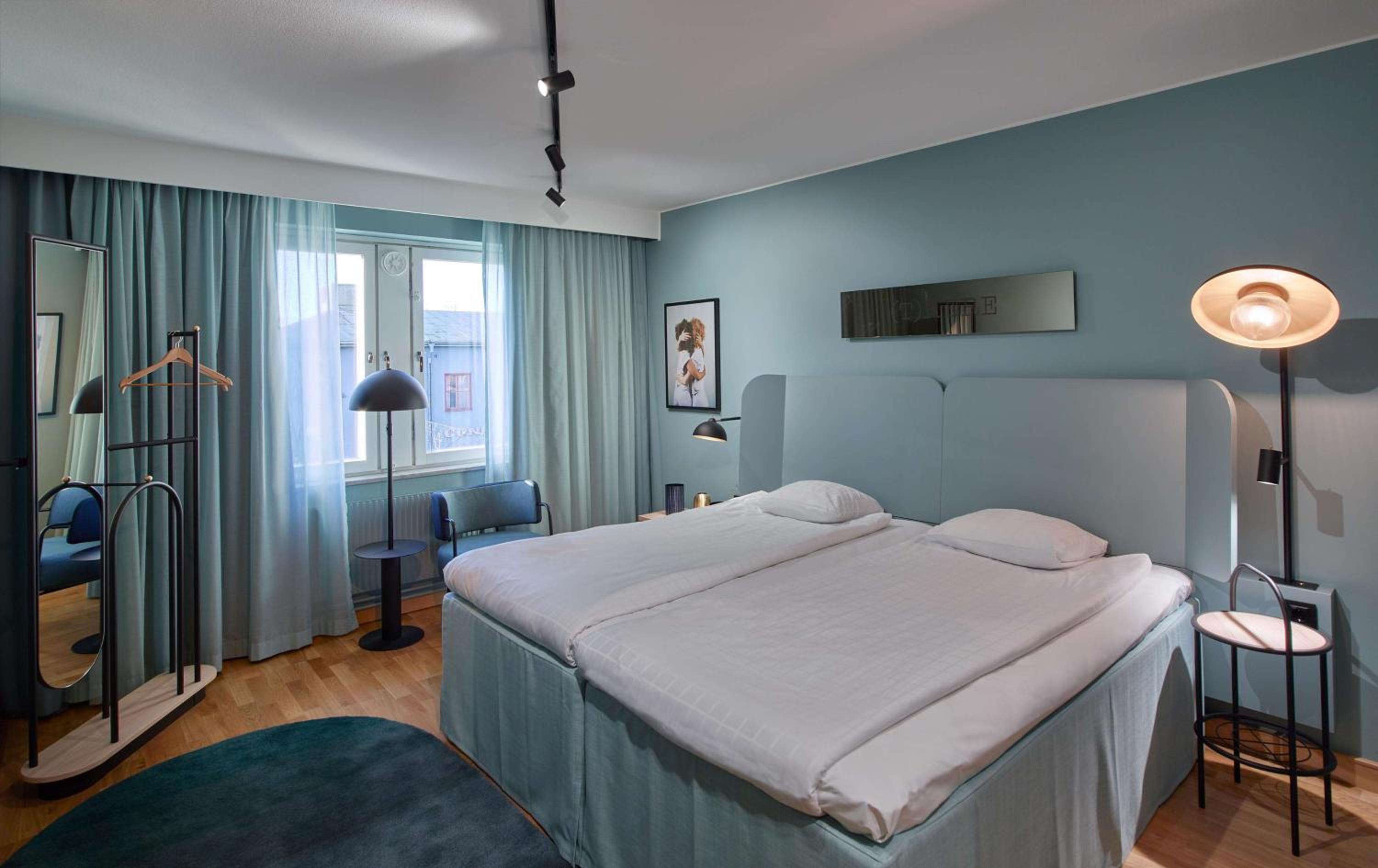 Standard Double or Twin Room - Photo 3