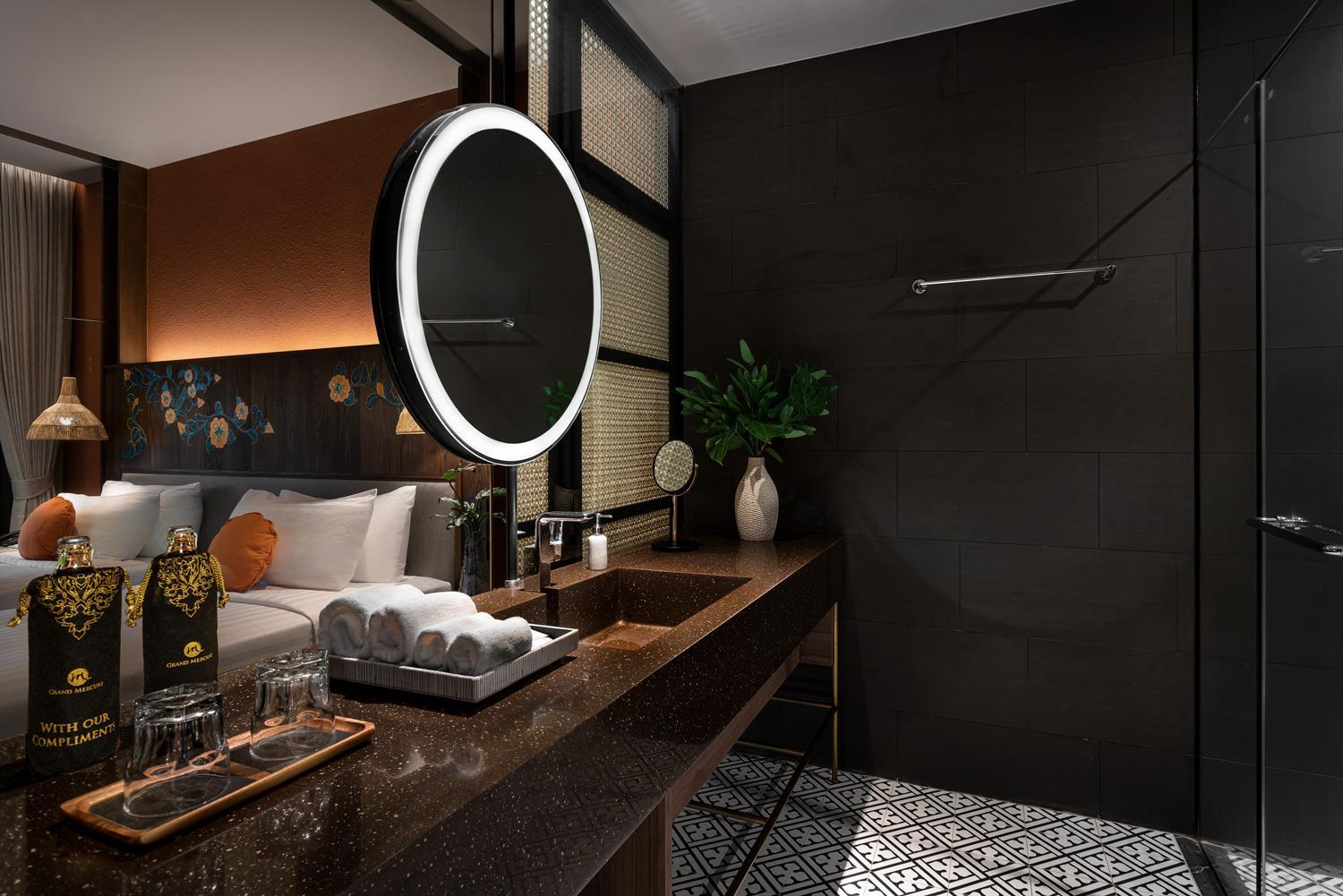 Superior King Room - Photo 4