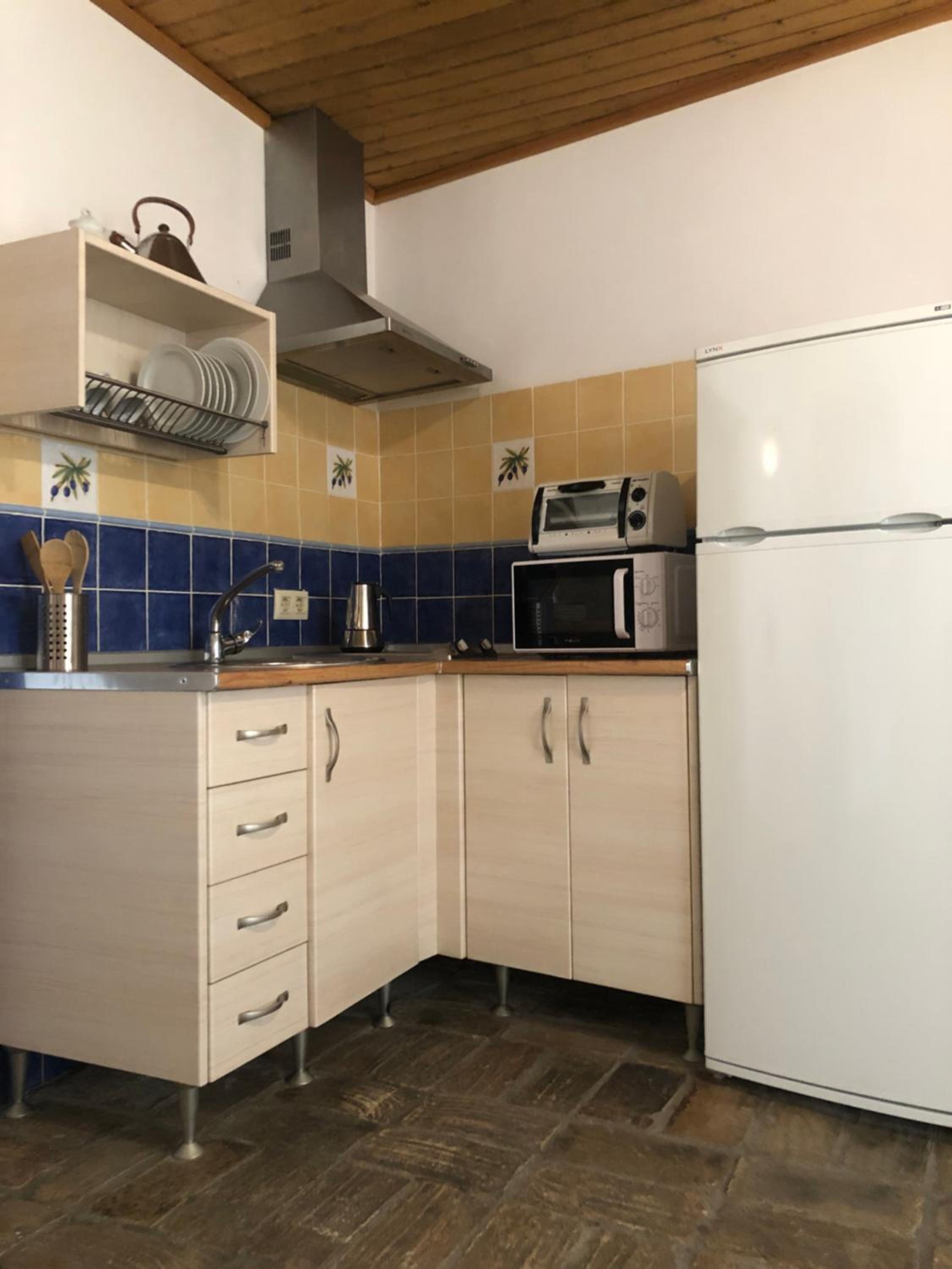 Apartment - Ground Floor - Photo 4