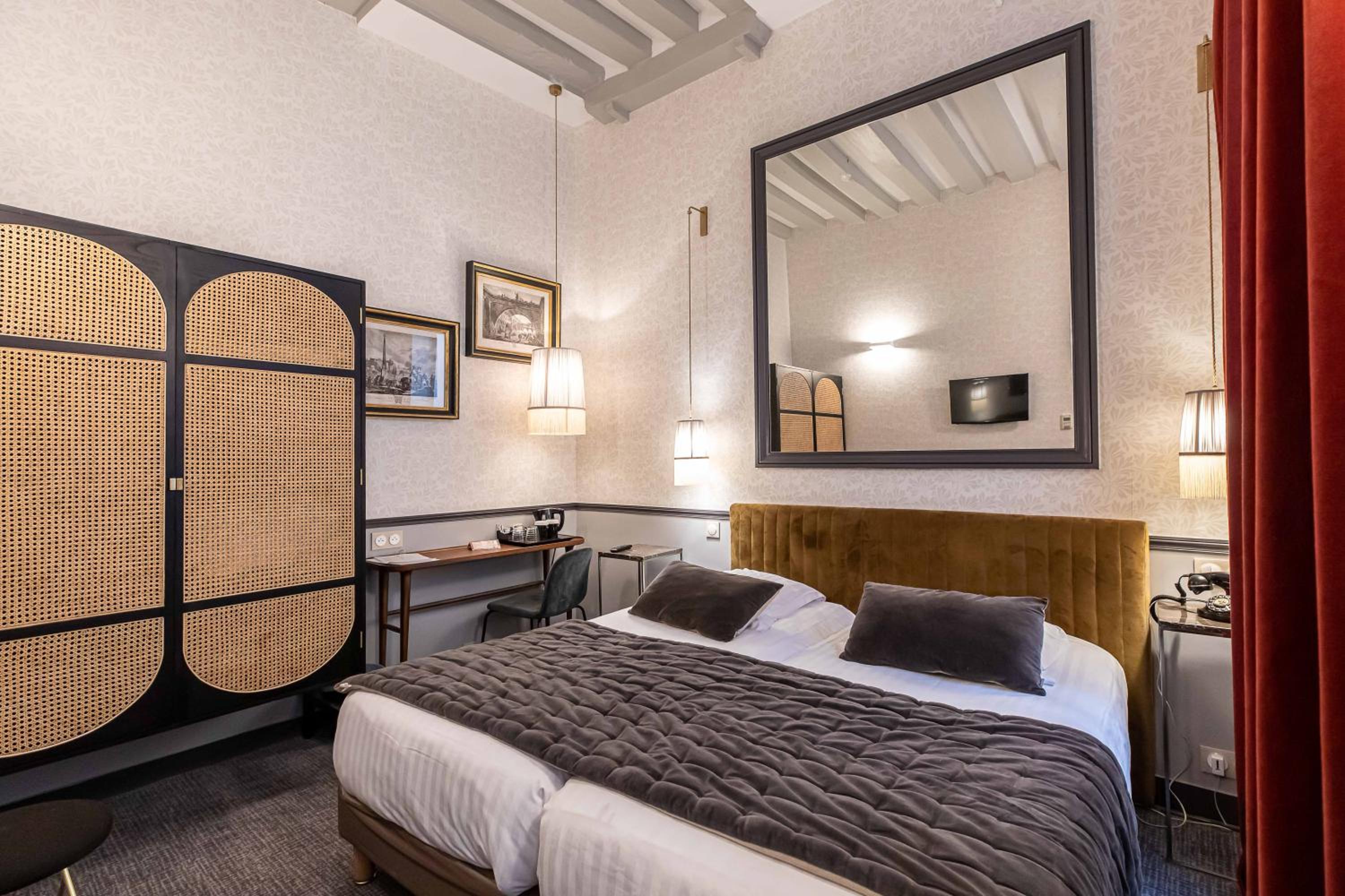 Superior Twin Room photo 3