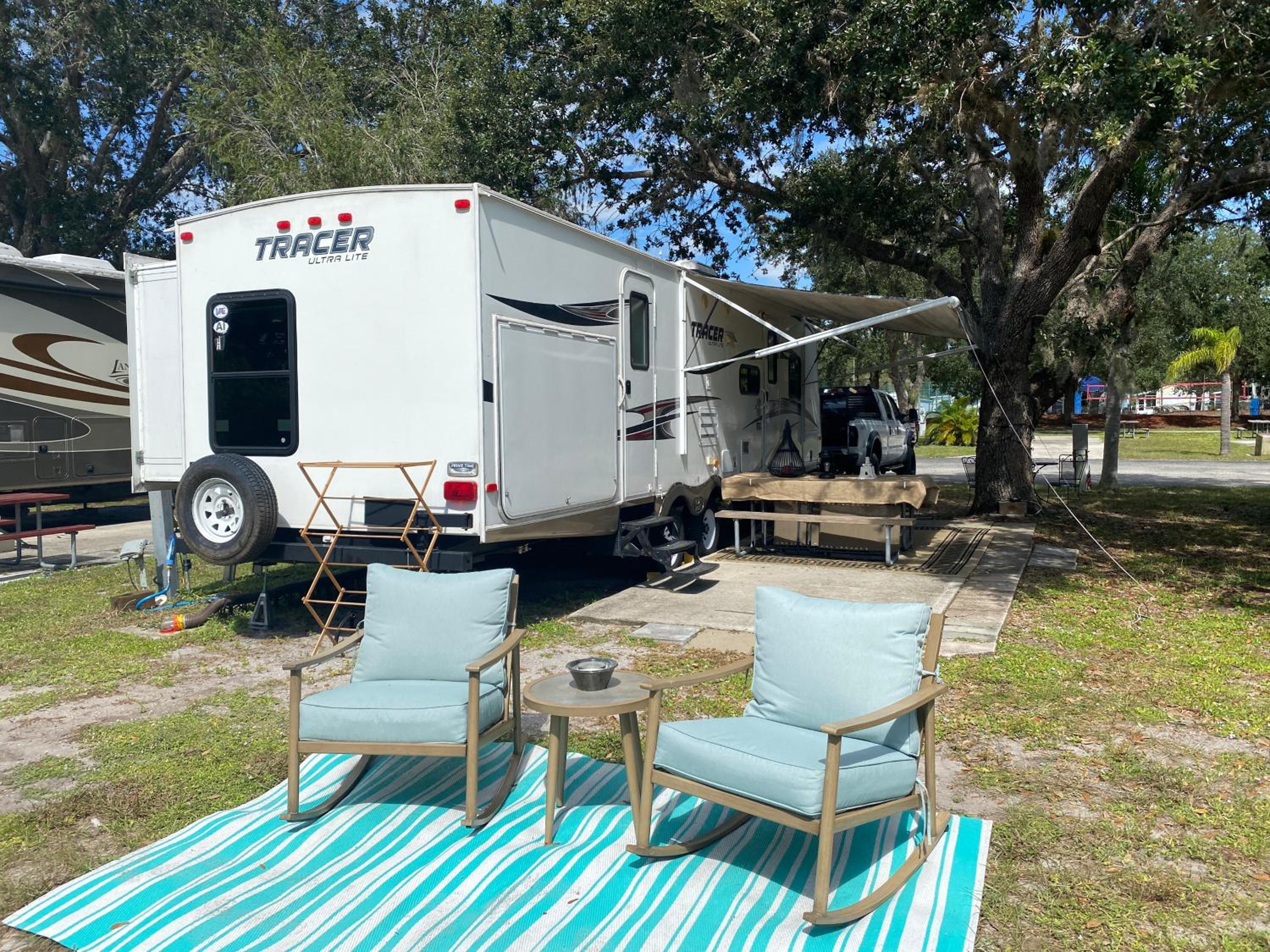 Mobile Home photo 3