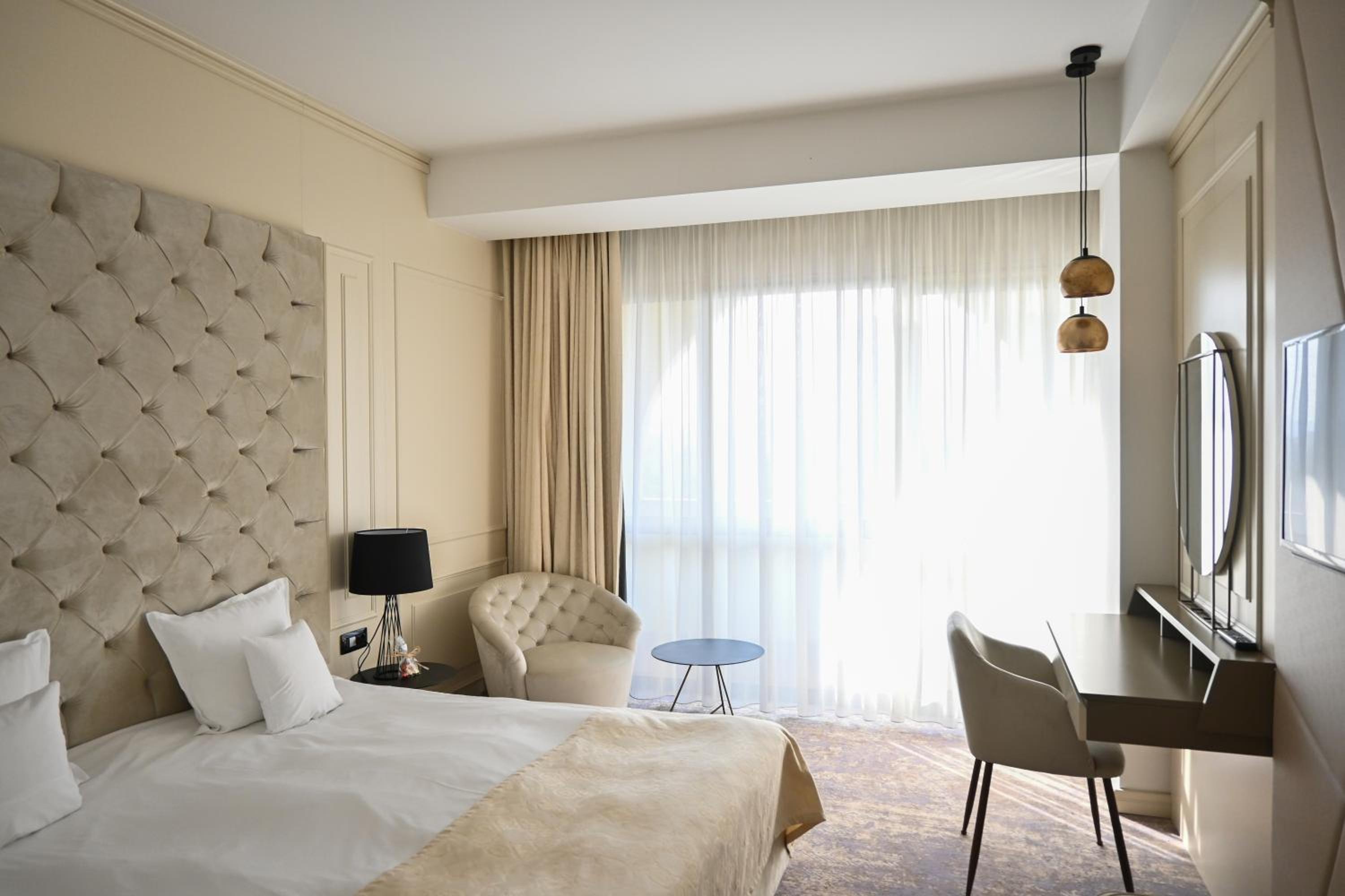 Double Room with Balcony photo 2