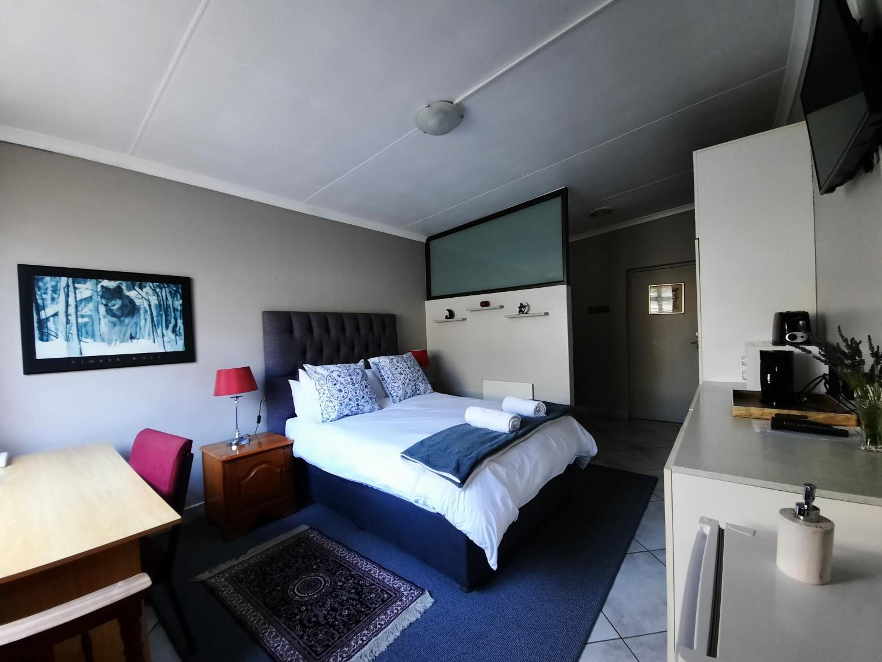 Double Room with Private Bathroom photo 1