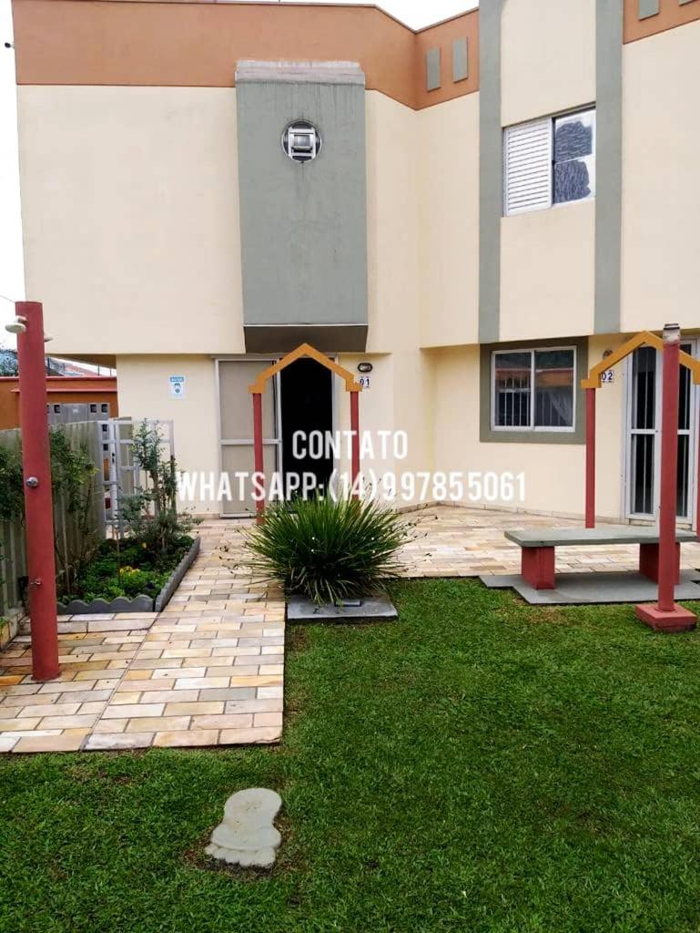 Three-Bedroom House photo 3