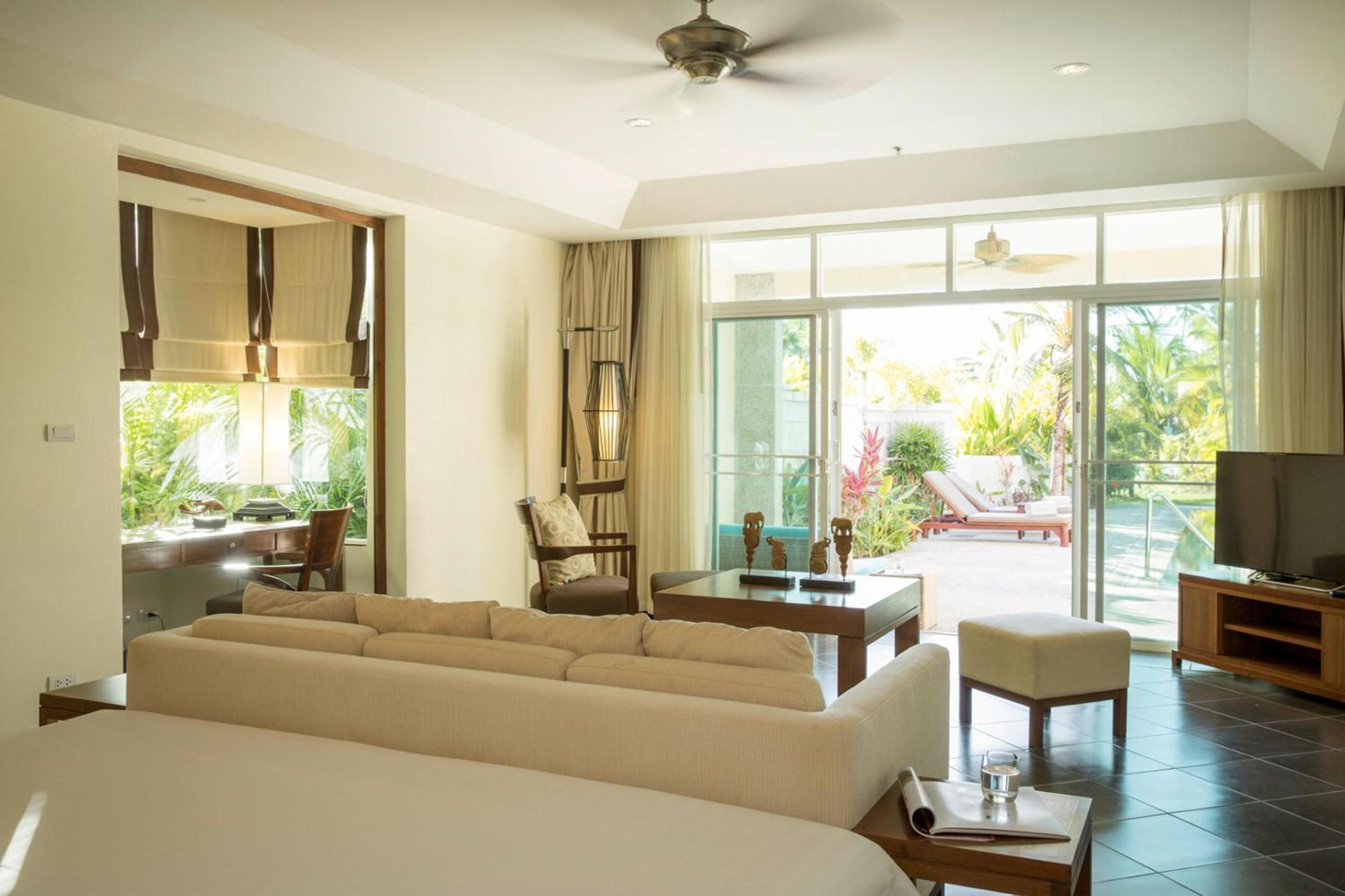 Suite with Private Pool