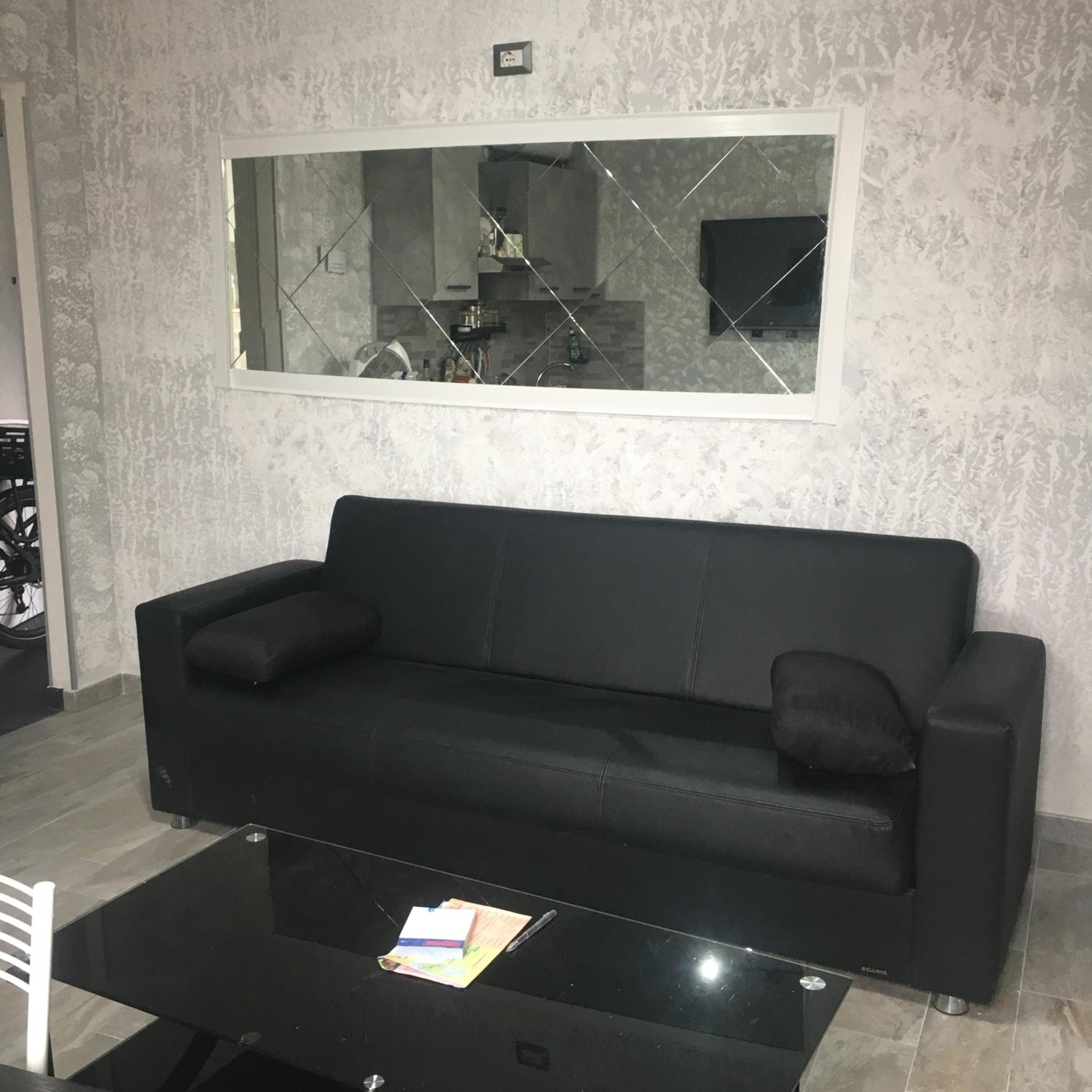 One-Bedroom Apartment - Photo 12