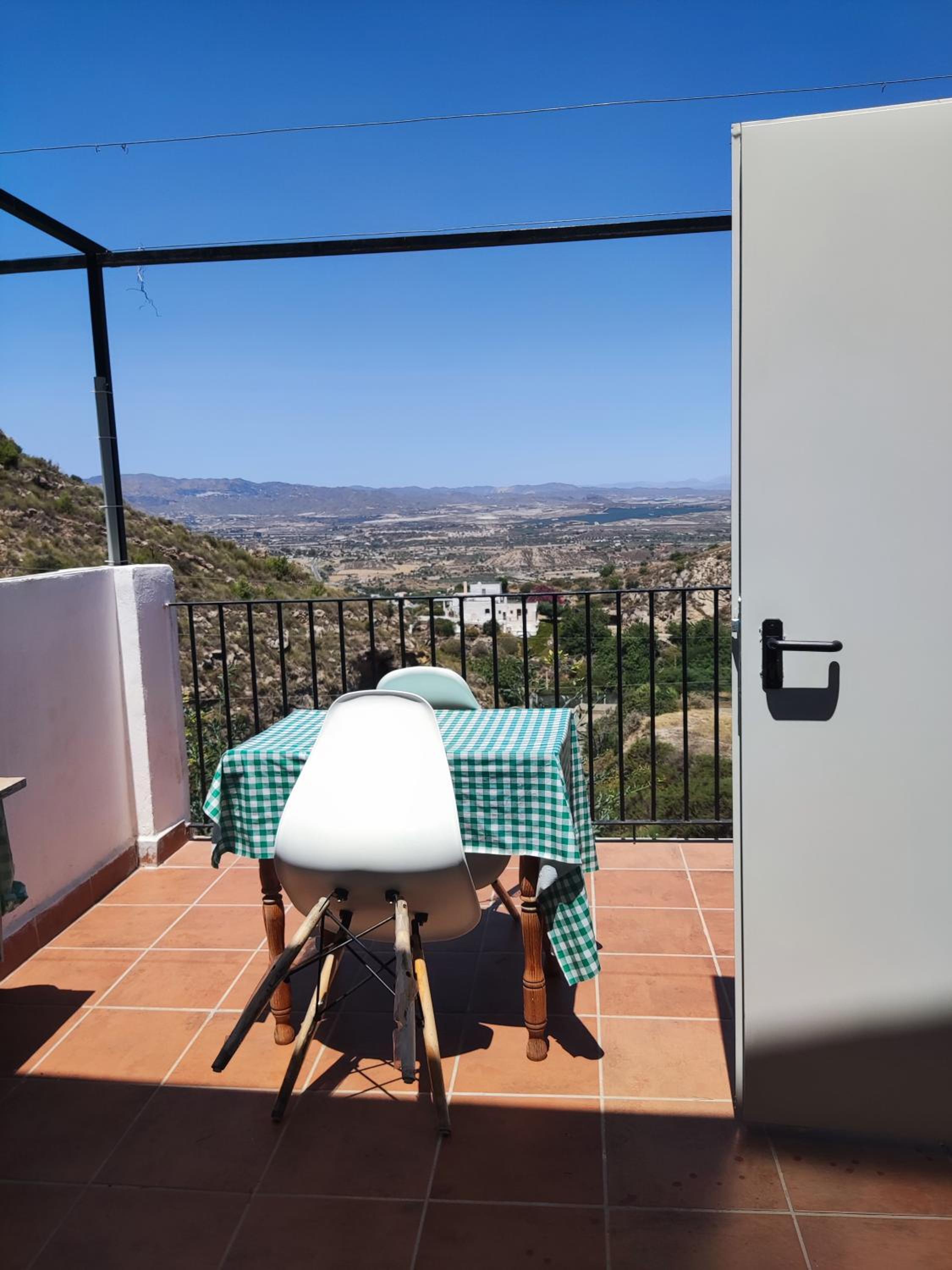 Studio with Terrace - Photo 8