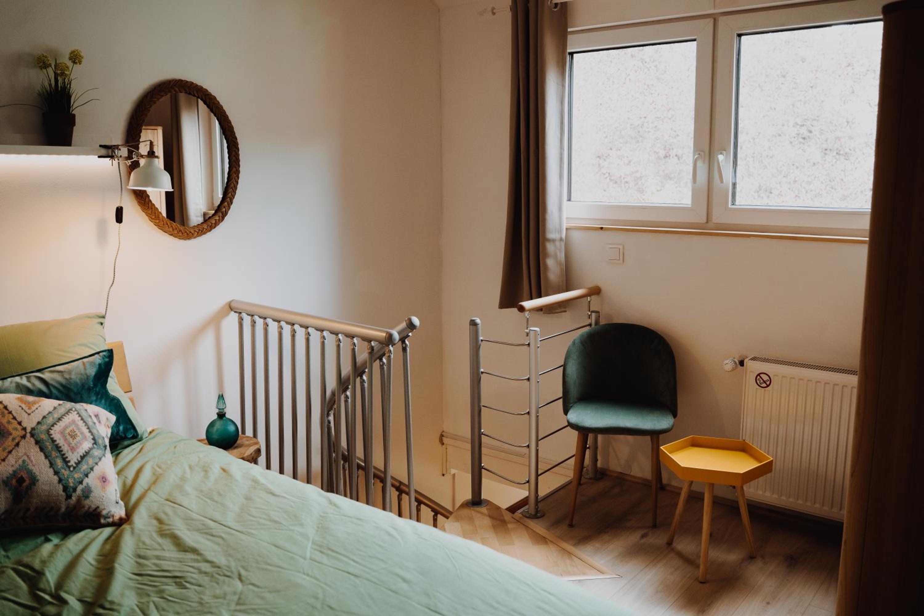 One-Bedroom Apartment - Photo 15
