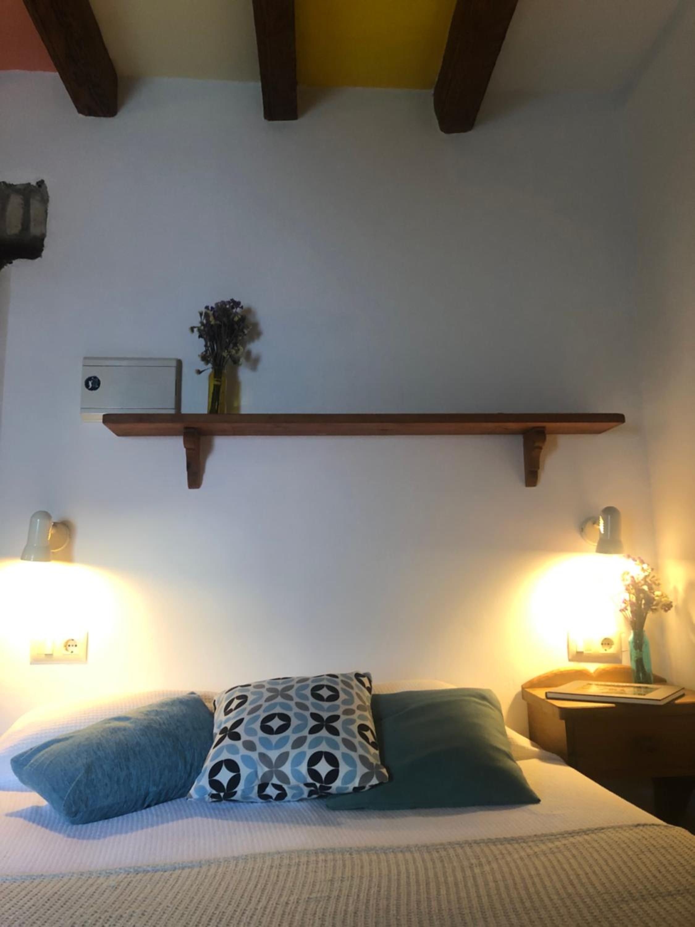 Deluxe Double Room - Photo 12