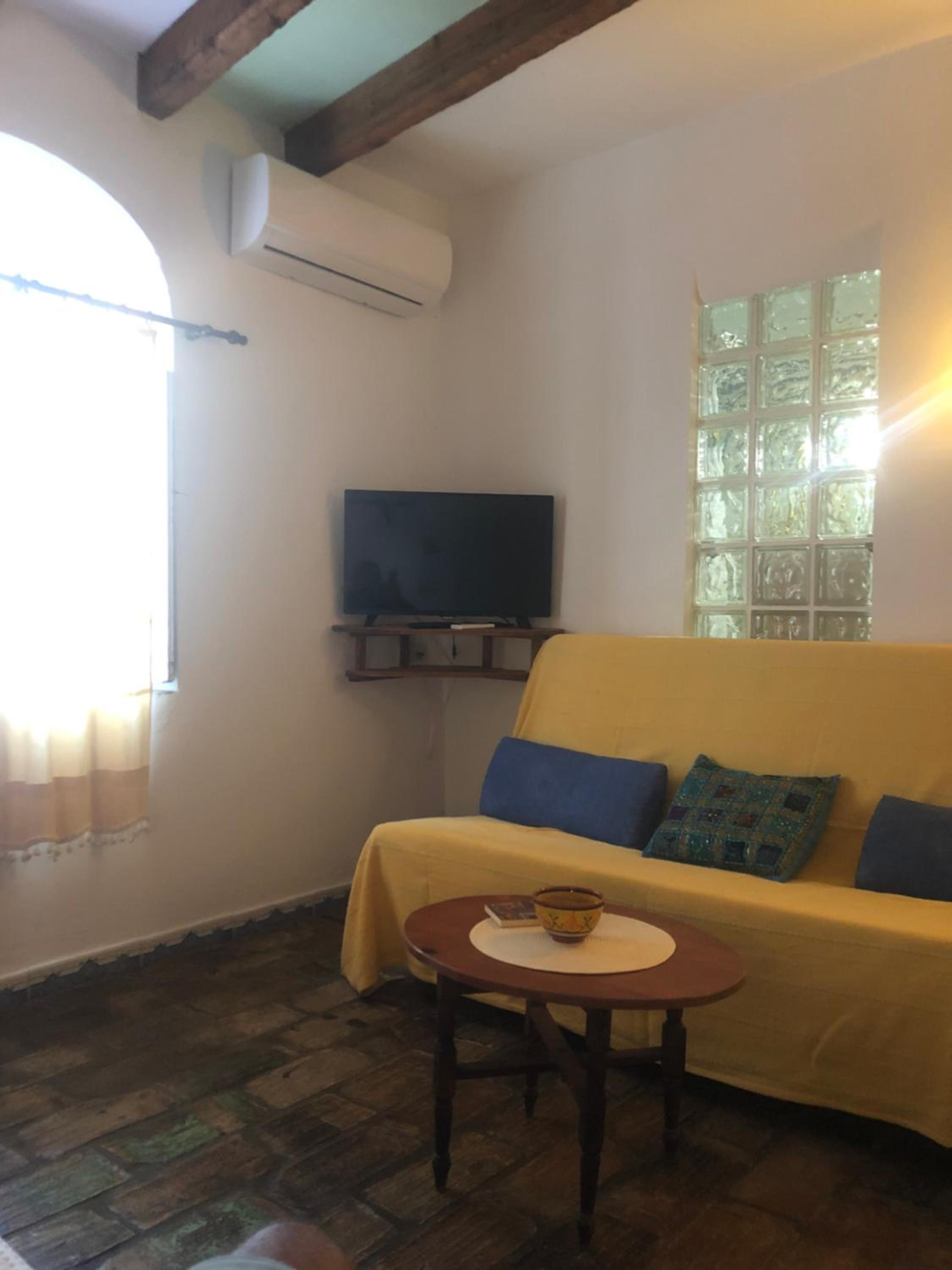 Deluxe Double Room - Photo 10