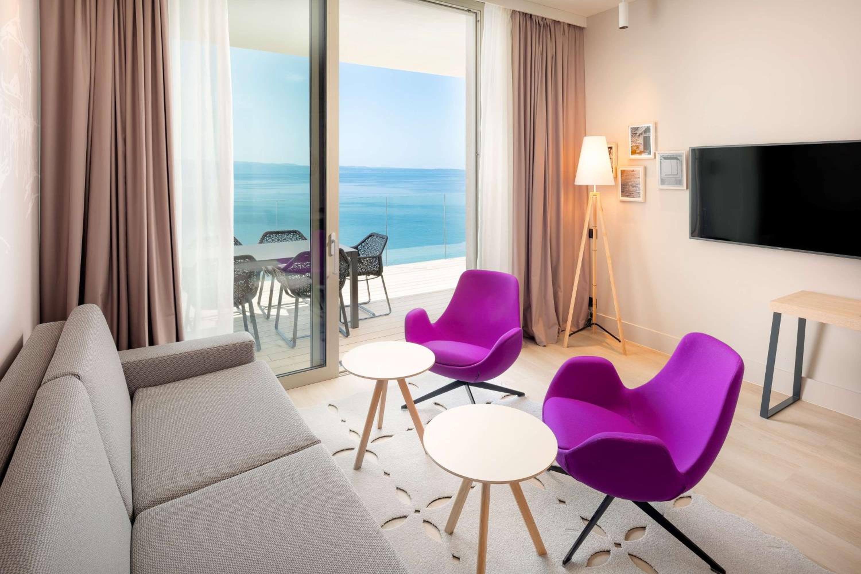 Premium Suite with Sea View and Terrace - Photo 1