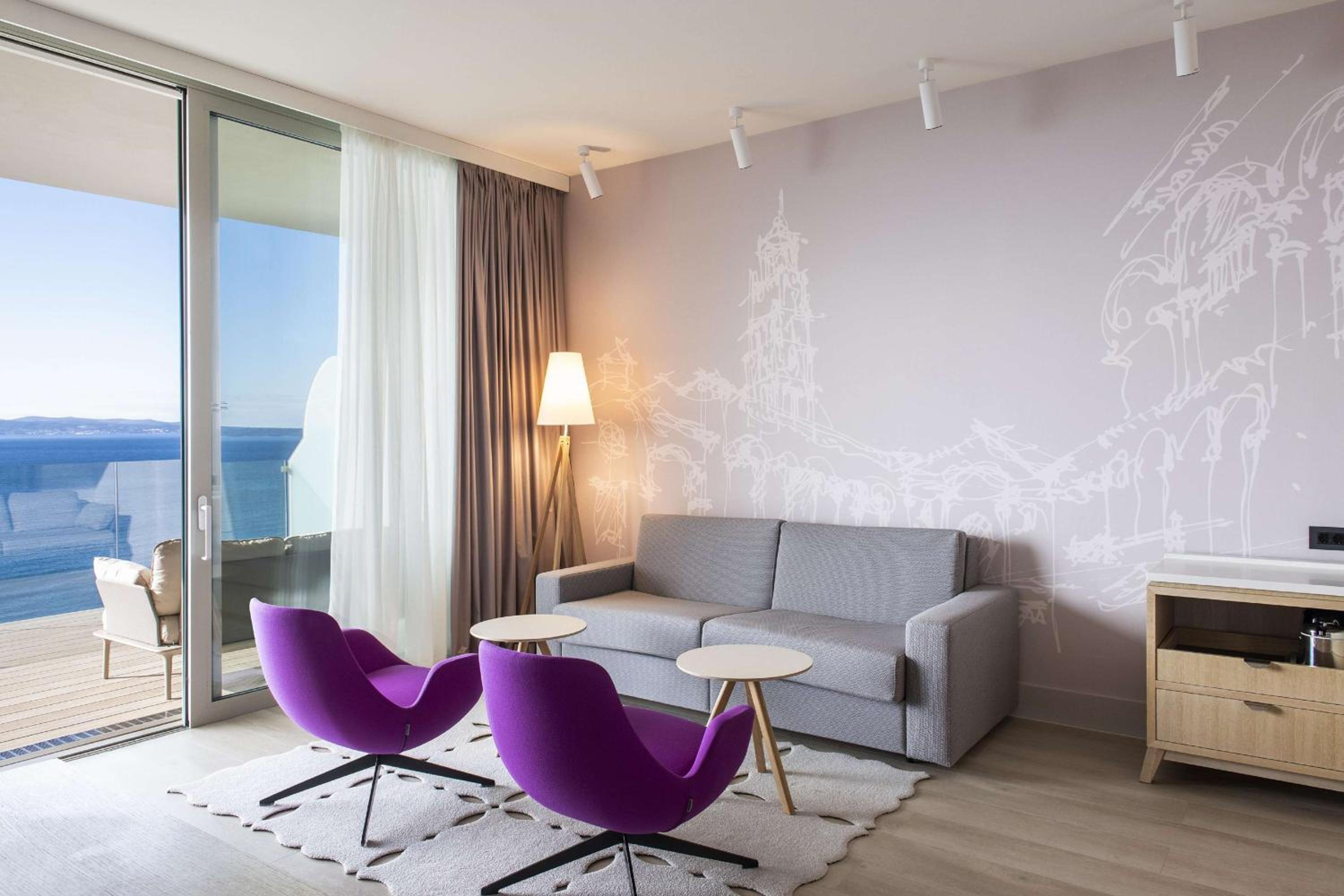 Premium Suite with Sea View and Terrace - Photo 5