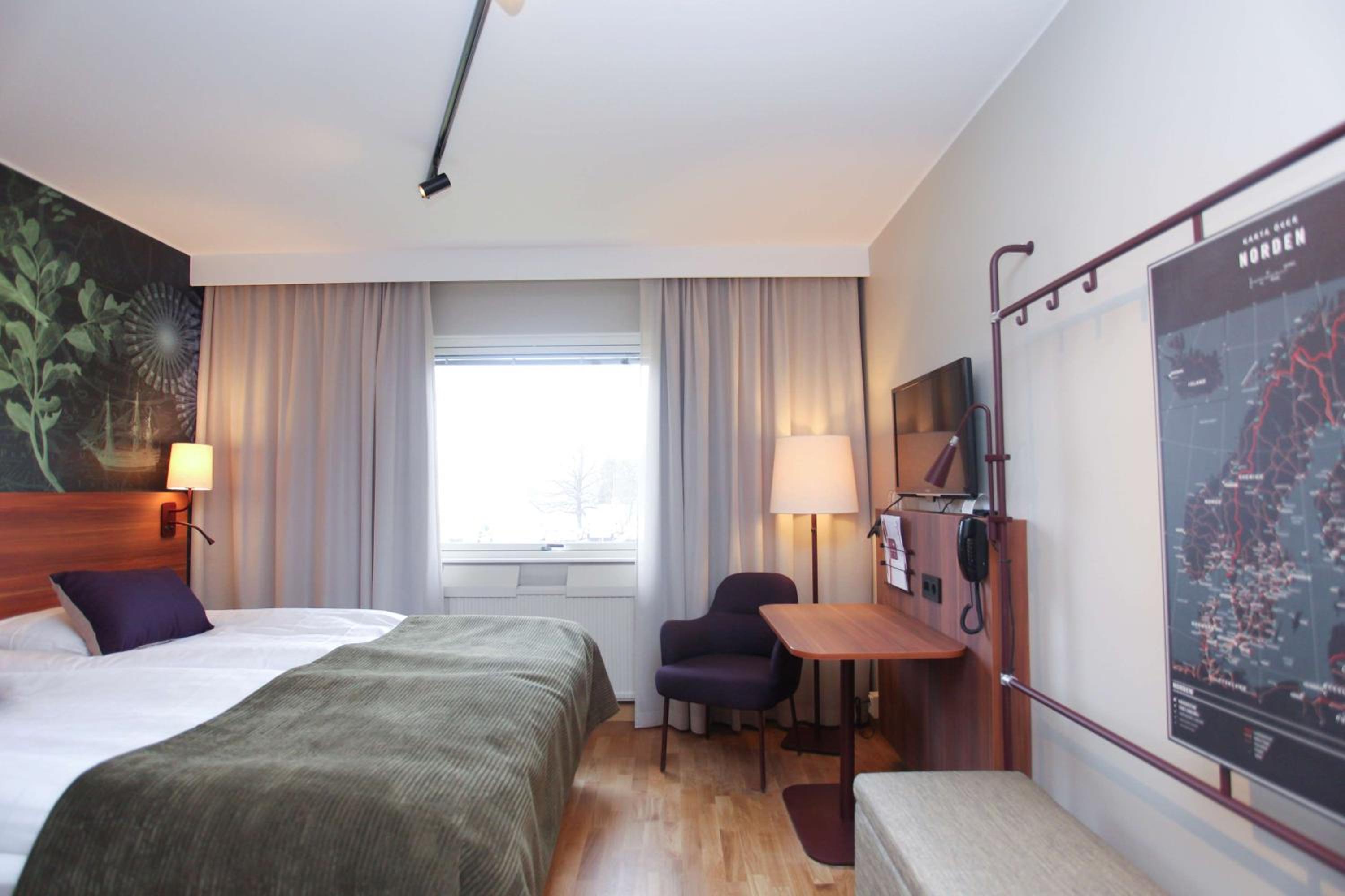 Standard Twin Room - Photo 8