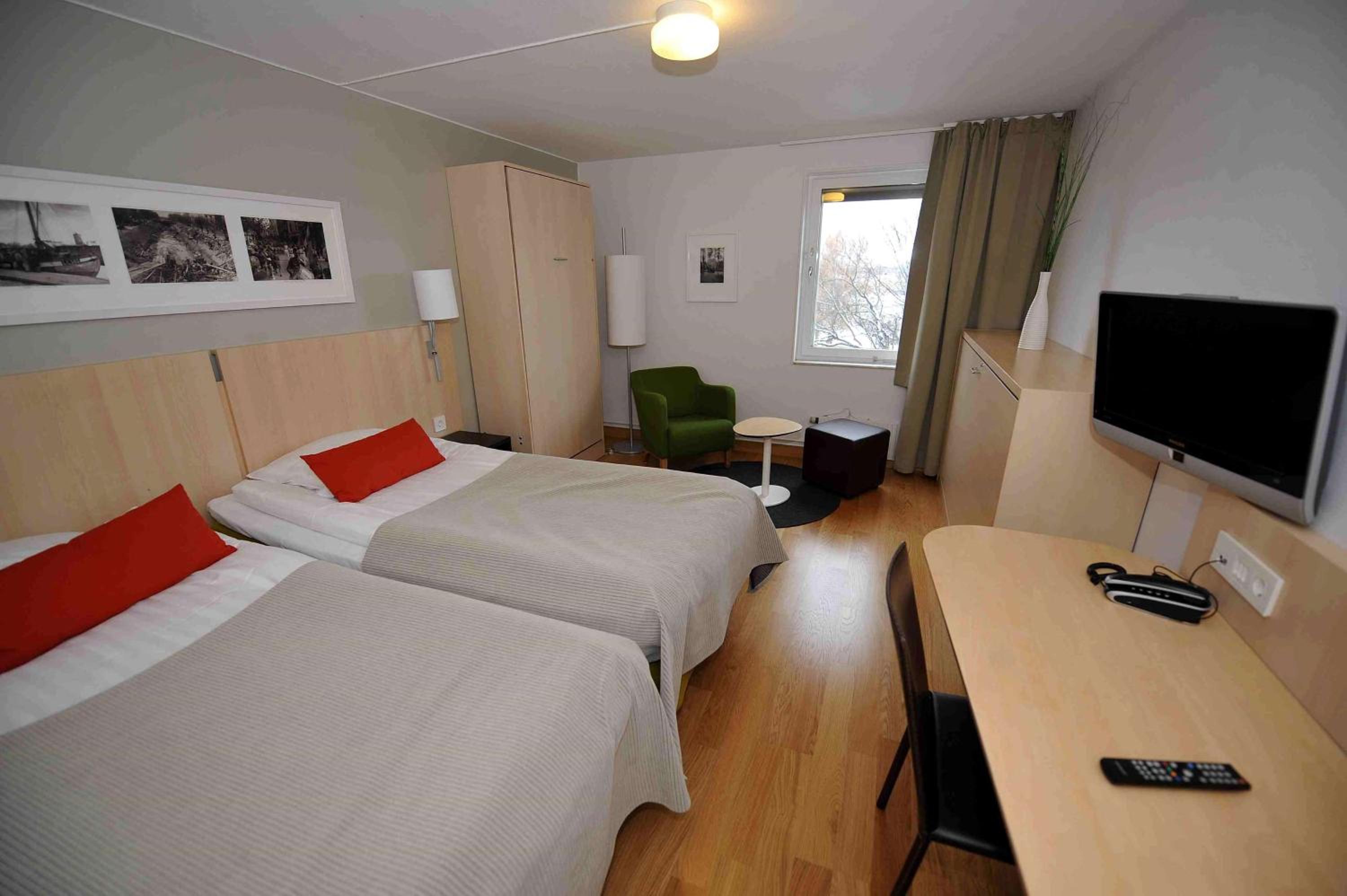 Standard Family Room - Photo 1