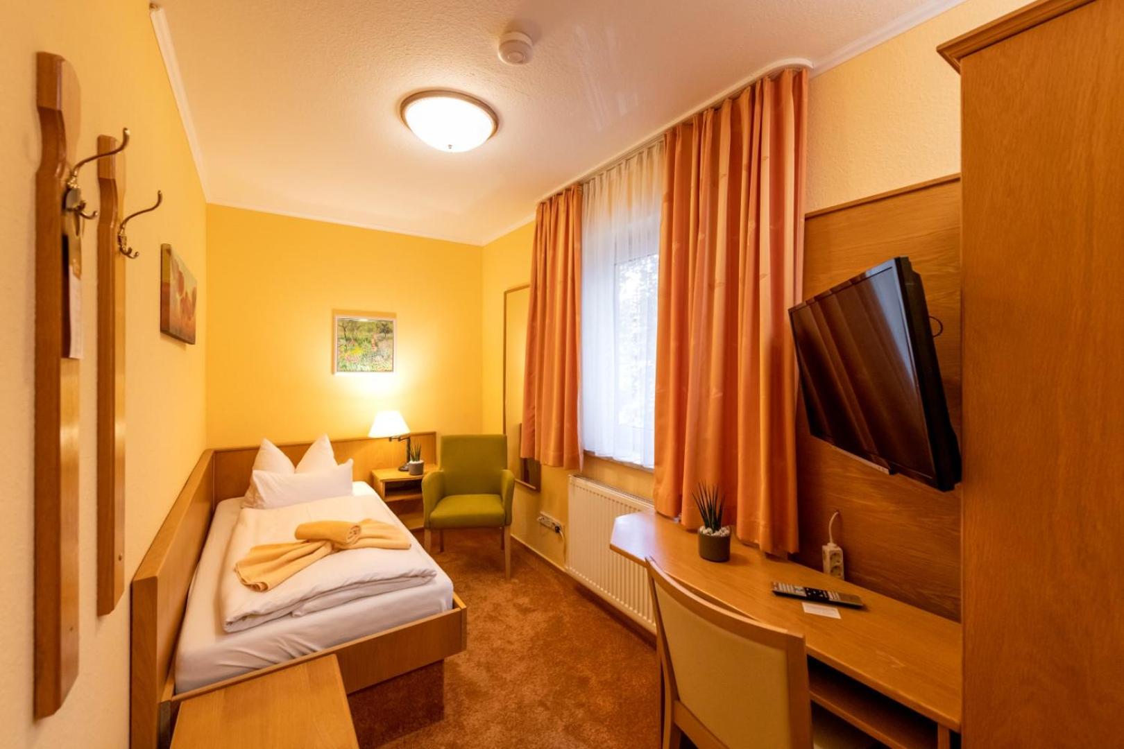 Economy Single Room photo 2