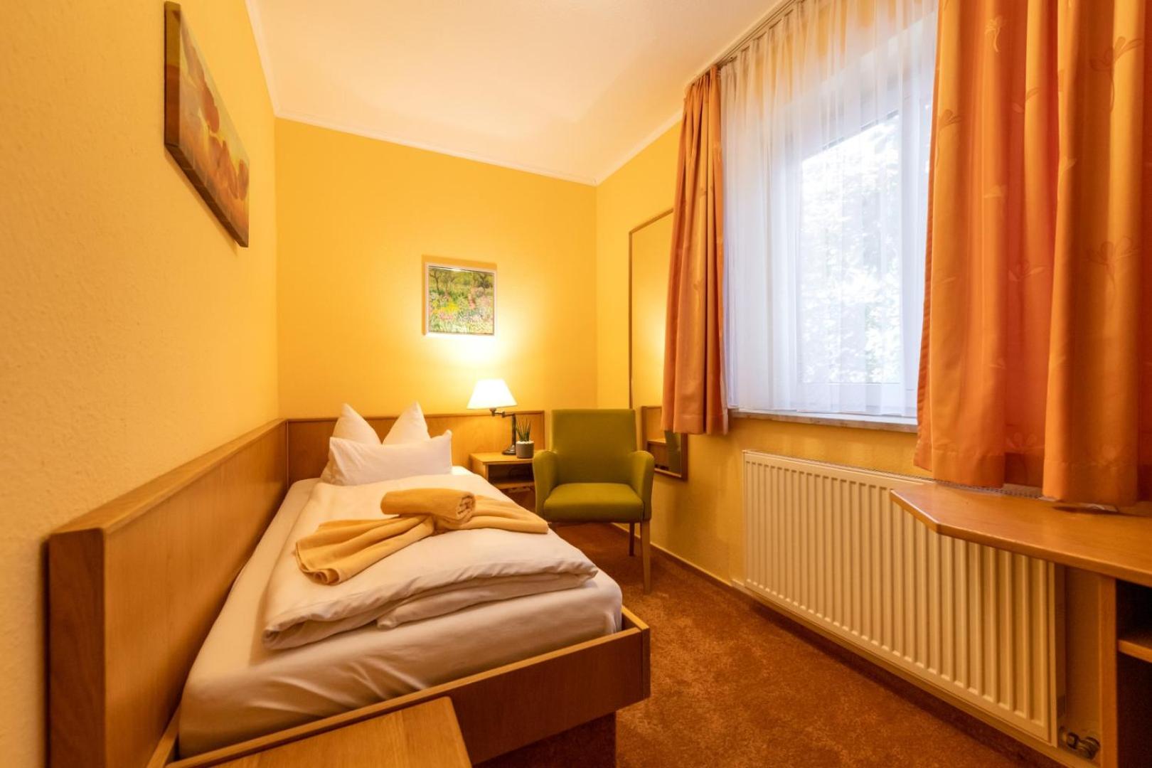 Economy Single Room photo 3