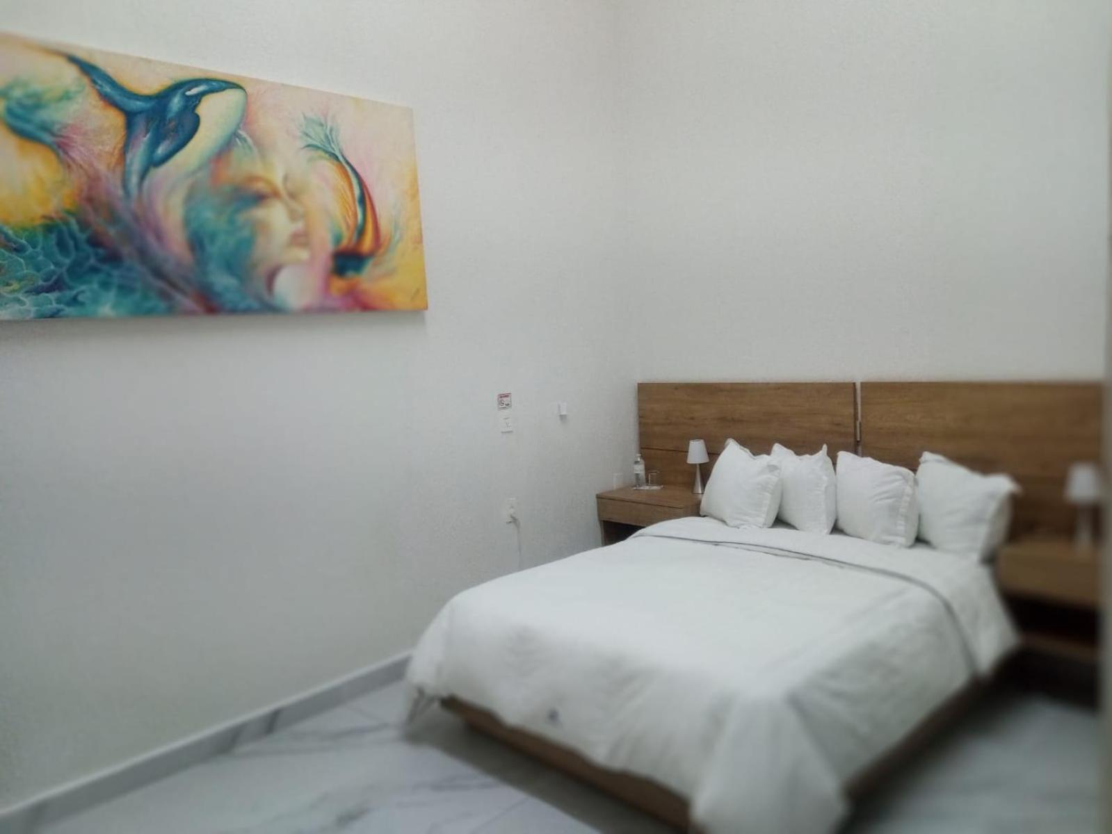 Large Double Room photo 2