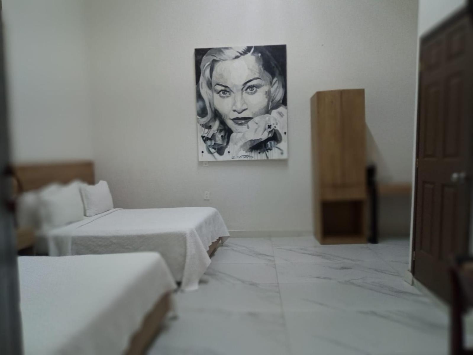 Standard Double Suite photo 3