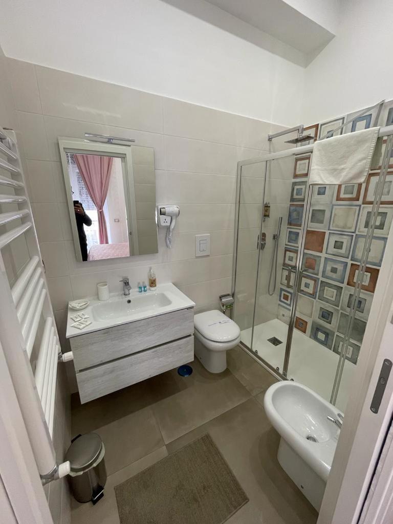 Deluxe Double Room with Balcony - Photo 44