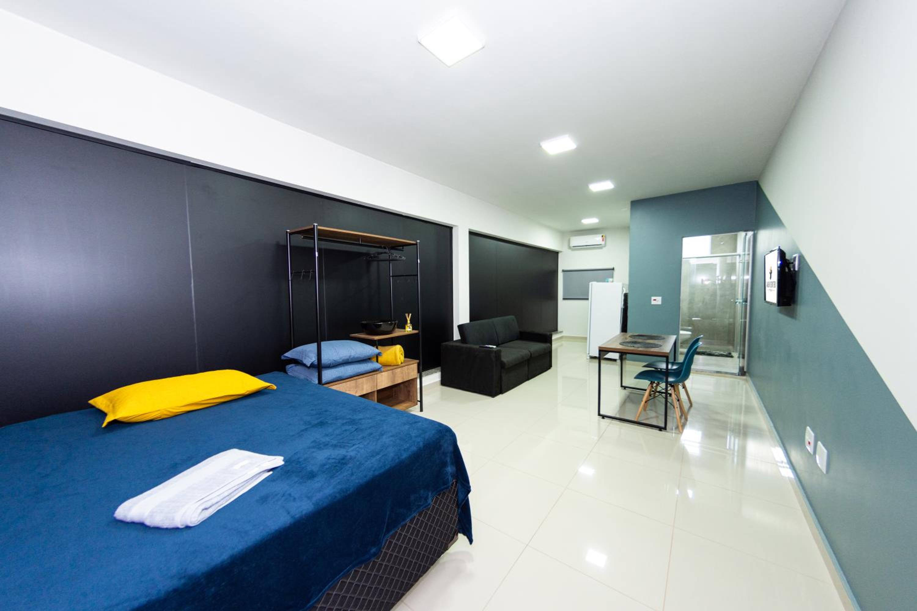 Apartment photo 1