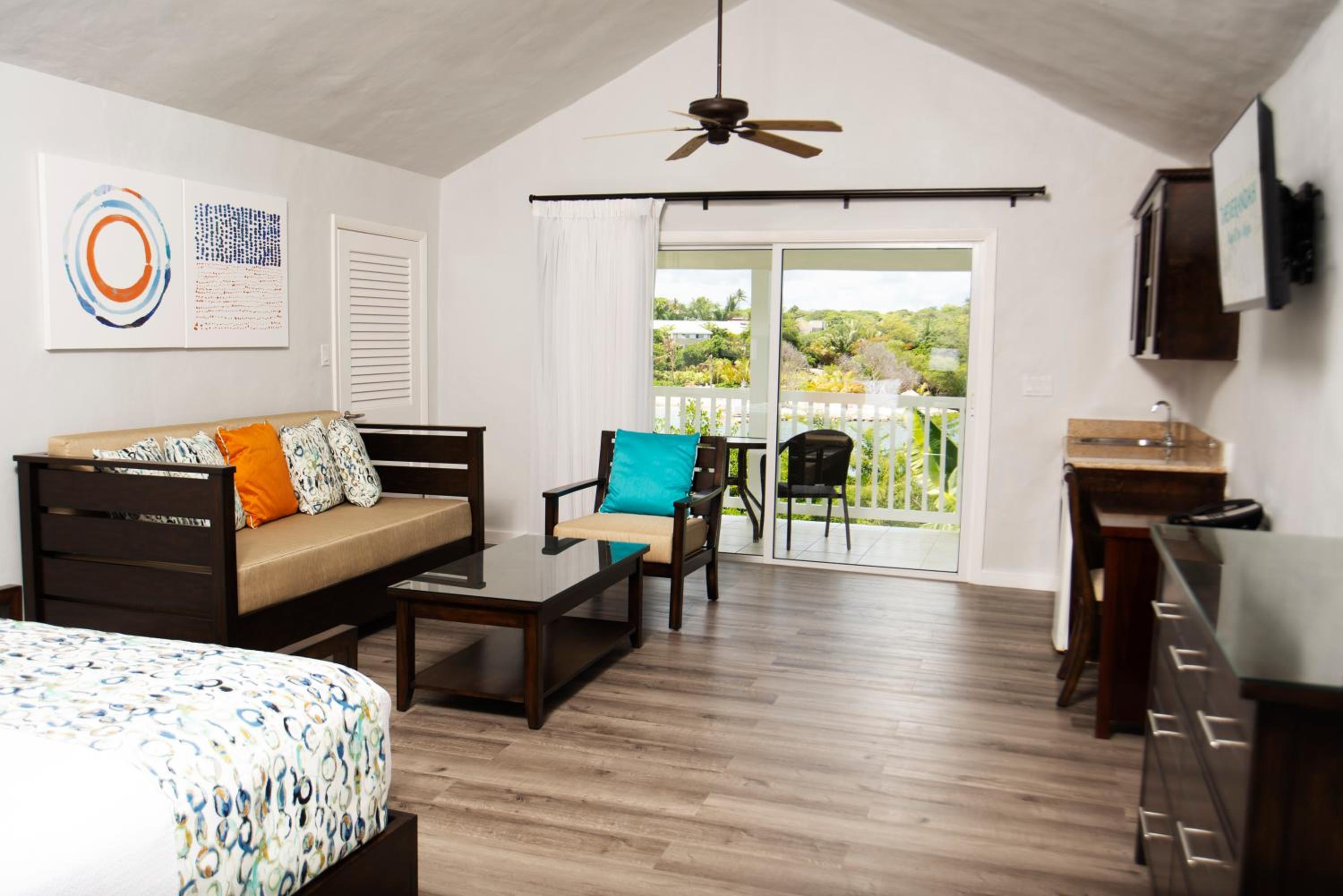 Superior Waterfront Suite
