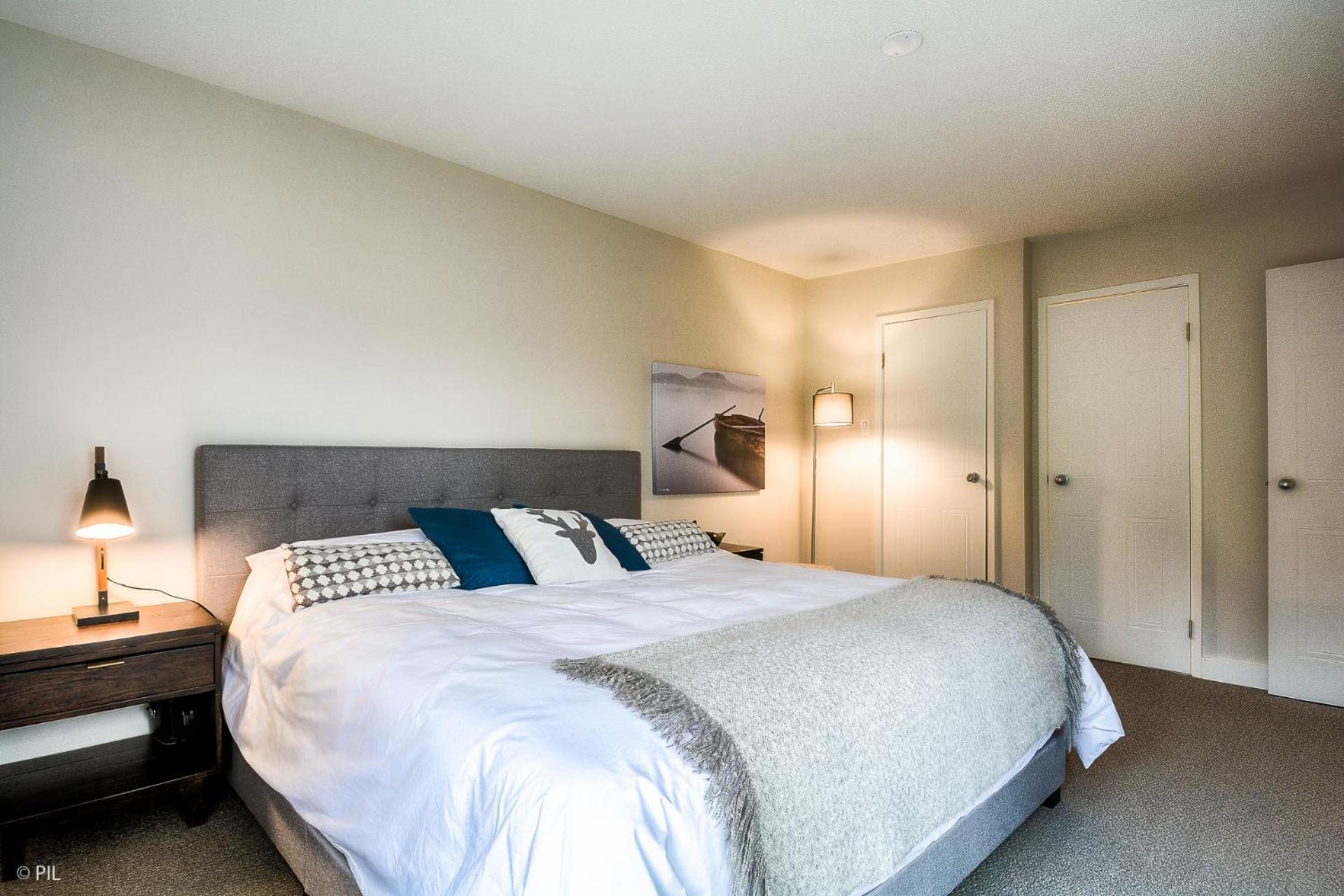 Apartment - Photo 12