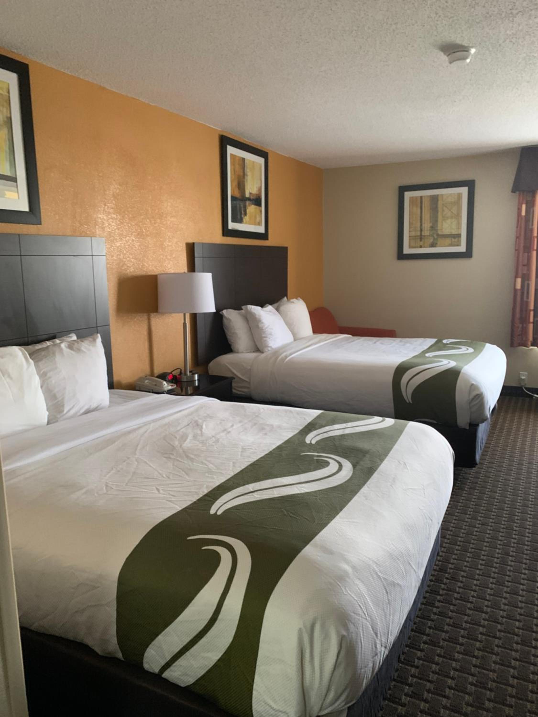 Queen Room with Two Queen Beds - Non-Smoking - Photo 1