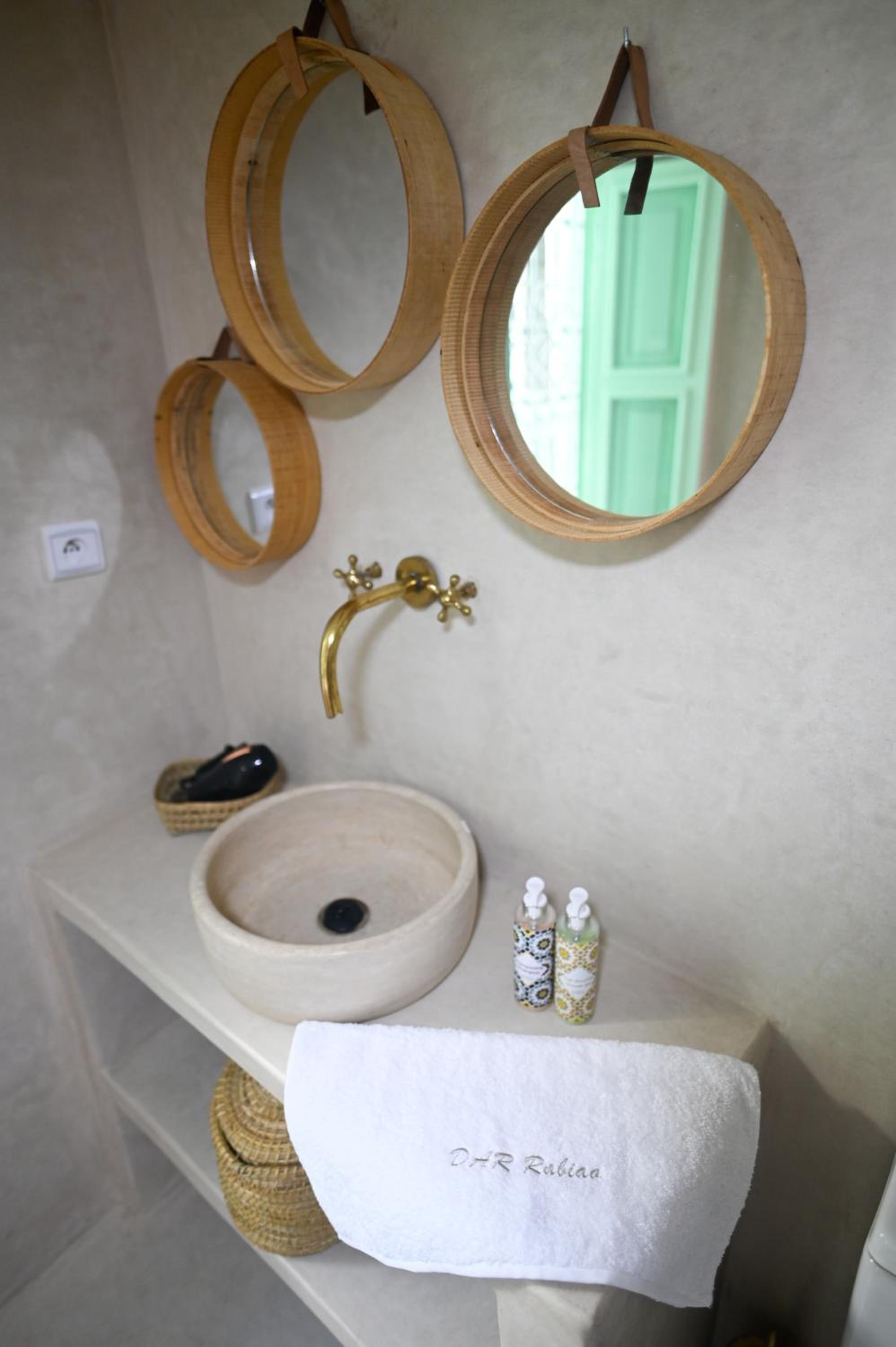 Superior Suite - Zher photo 3
