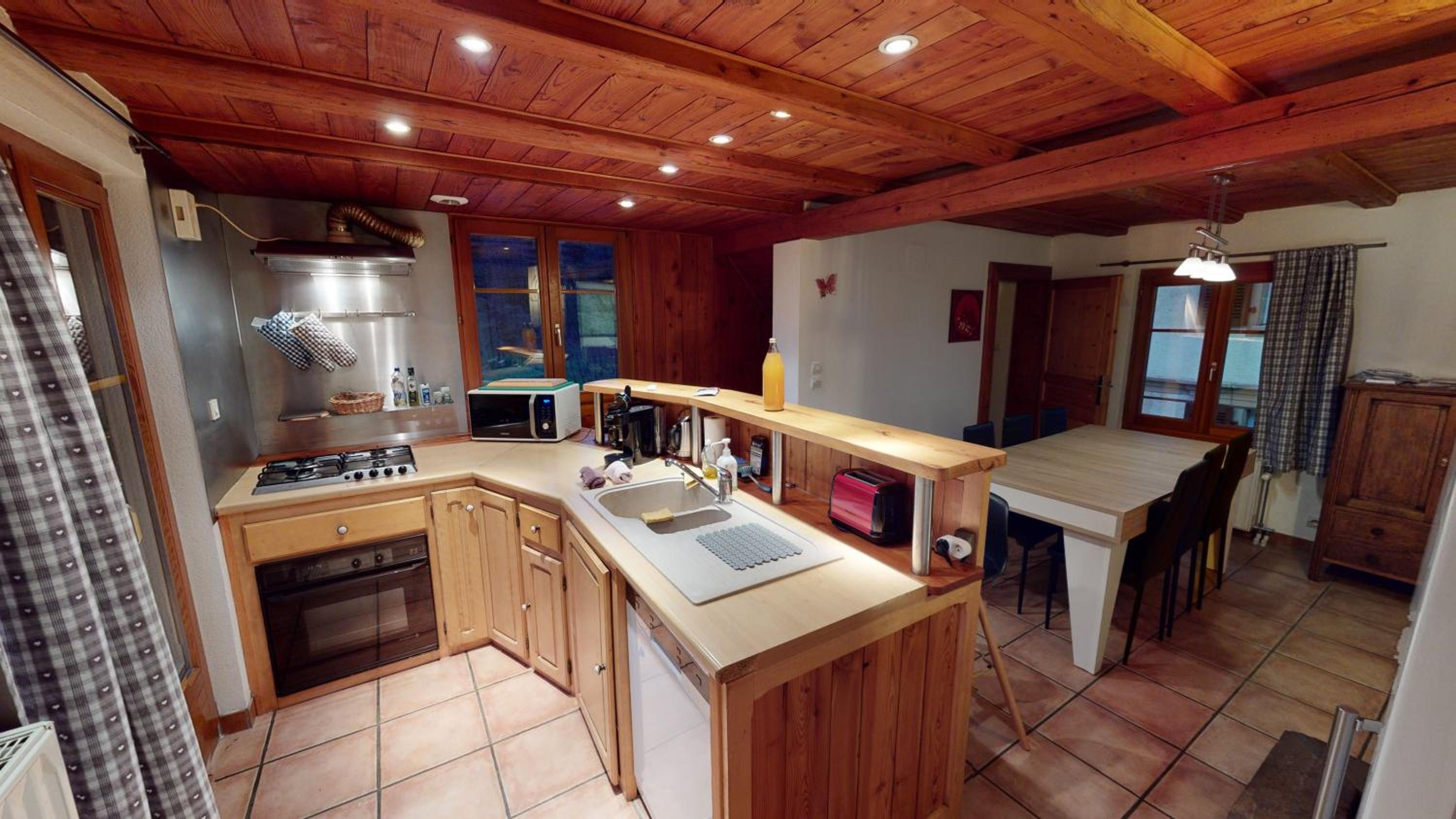 Chalet photo 2