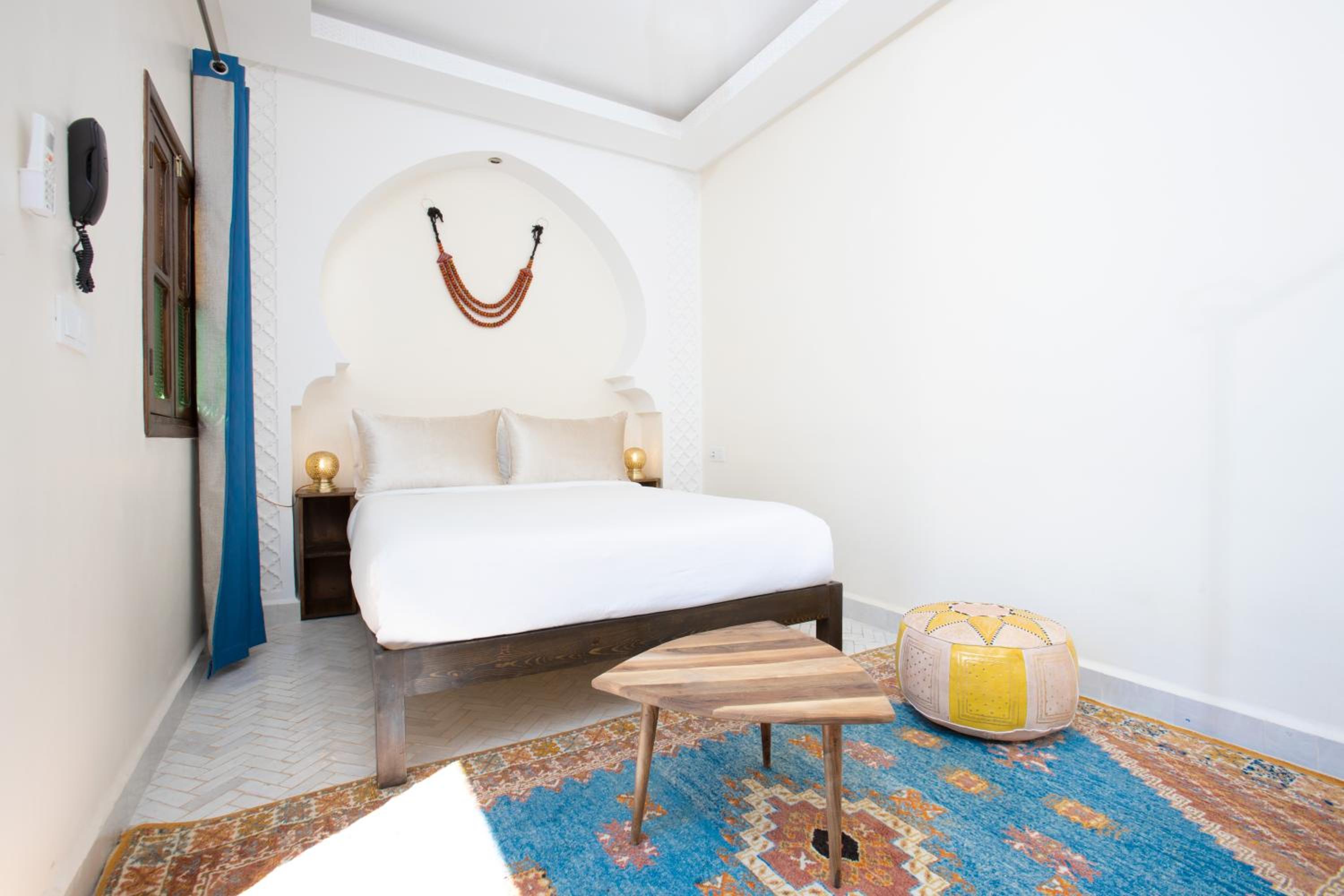Deluxe Room - Photo 2