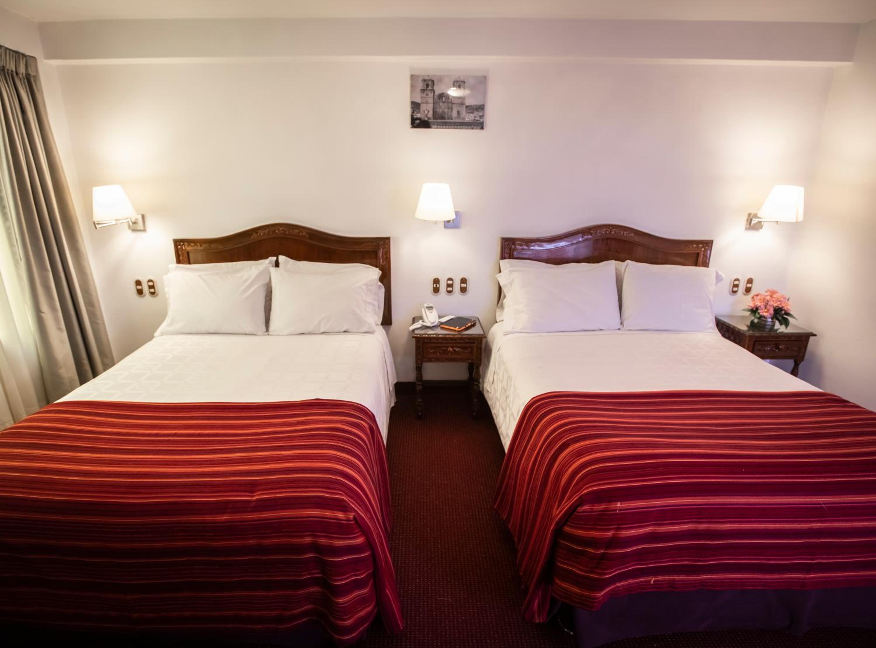 Twin Room - Photo 2