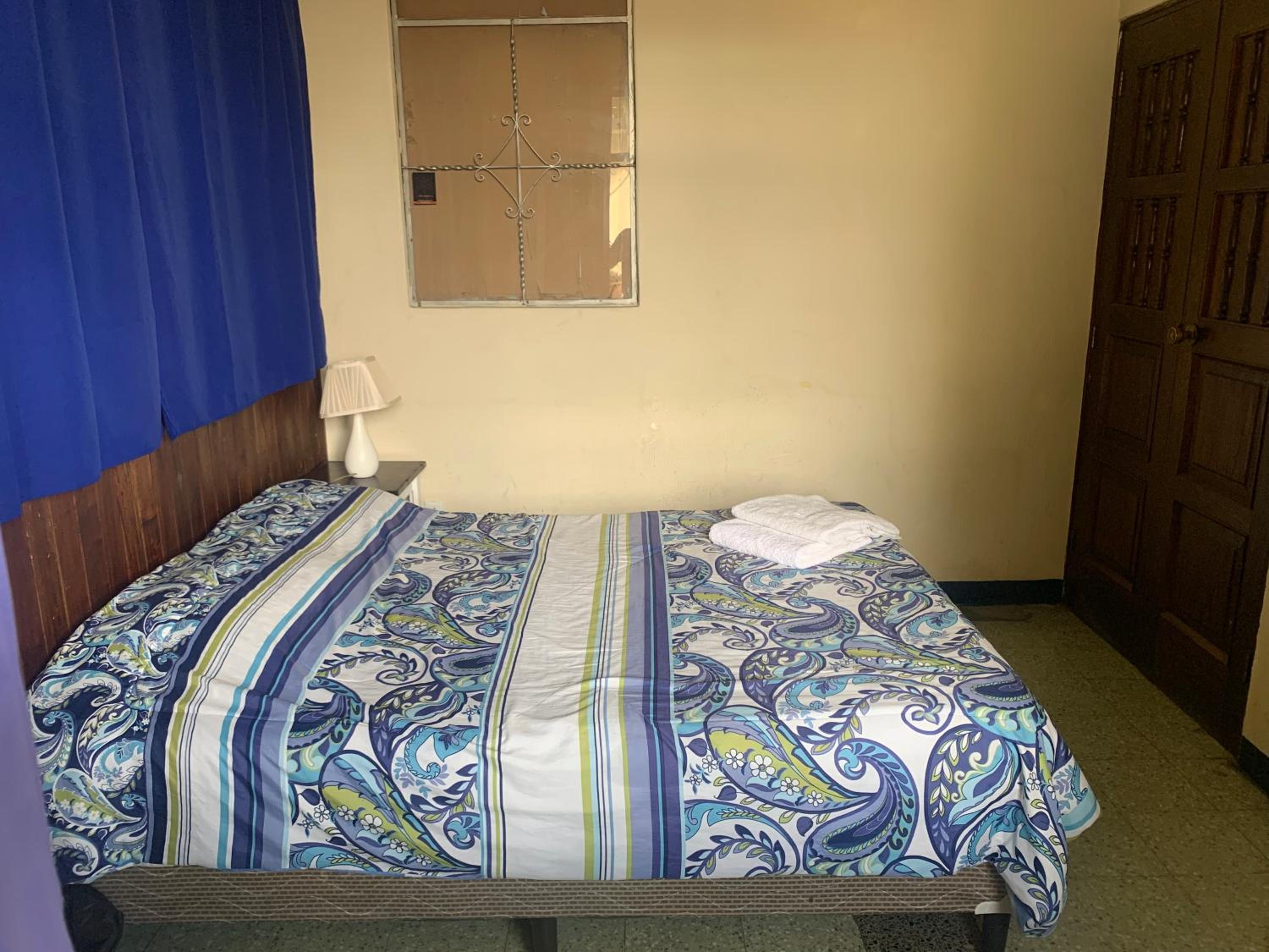 Standard Double Room with Shared Bathroom photo 3