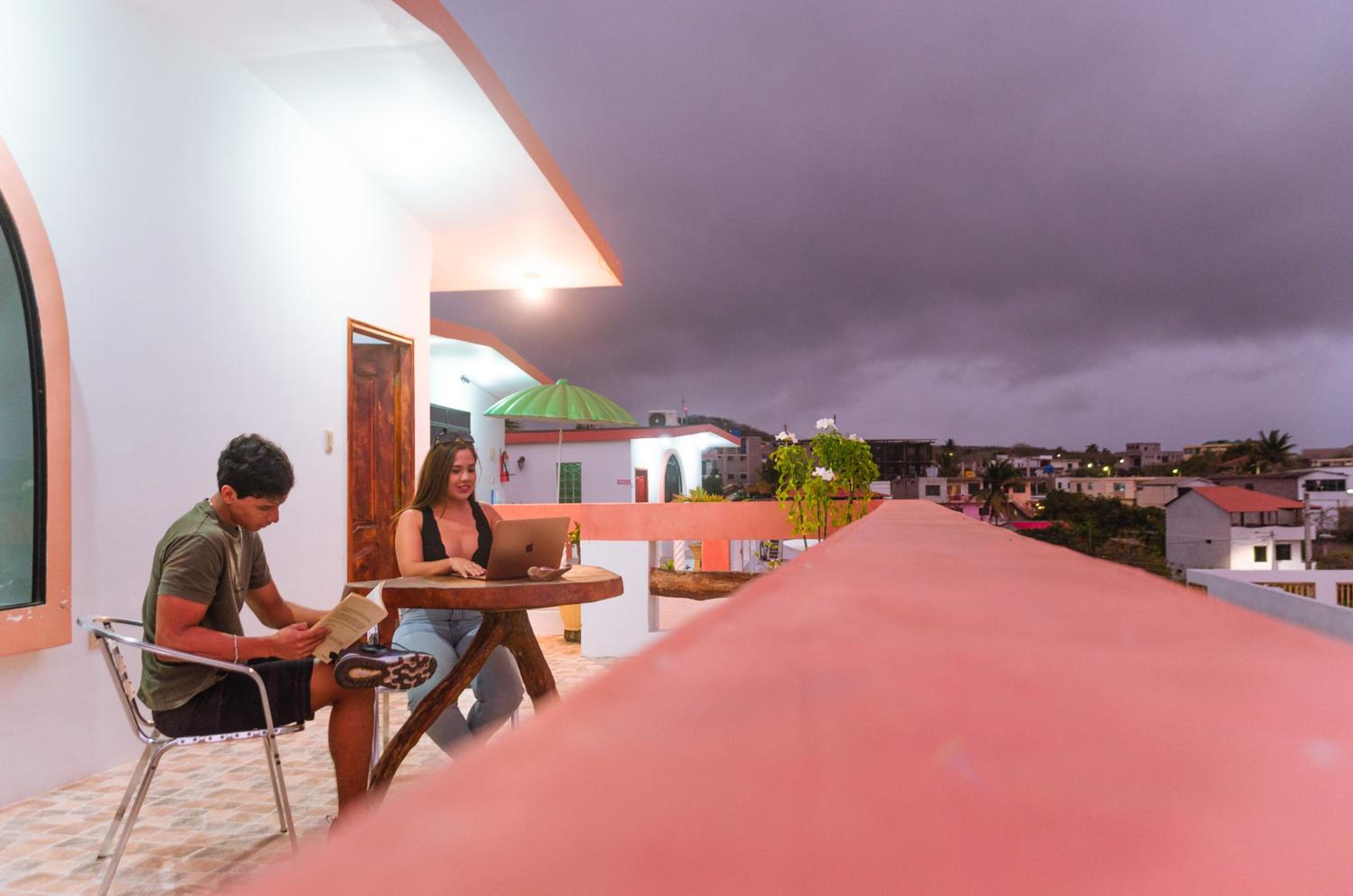 Deluxe Triple Room with Sea View